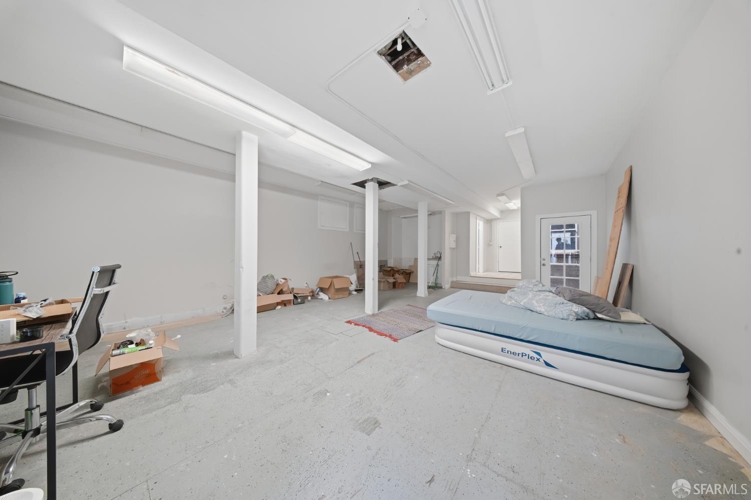 559-561 Minna Street