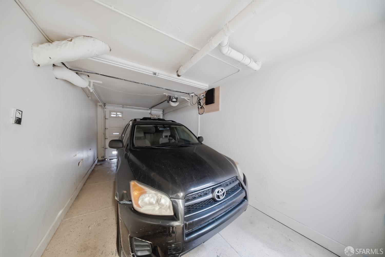 559-561 Minna Street