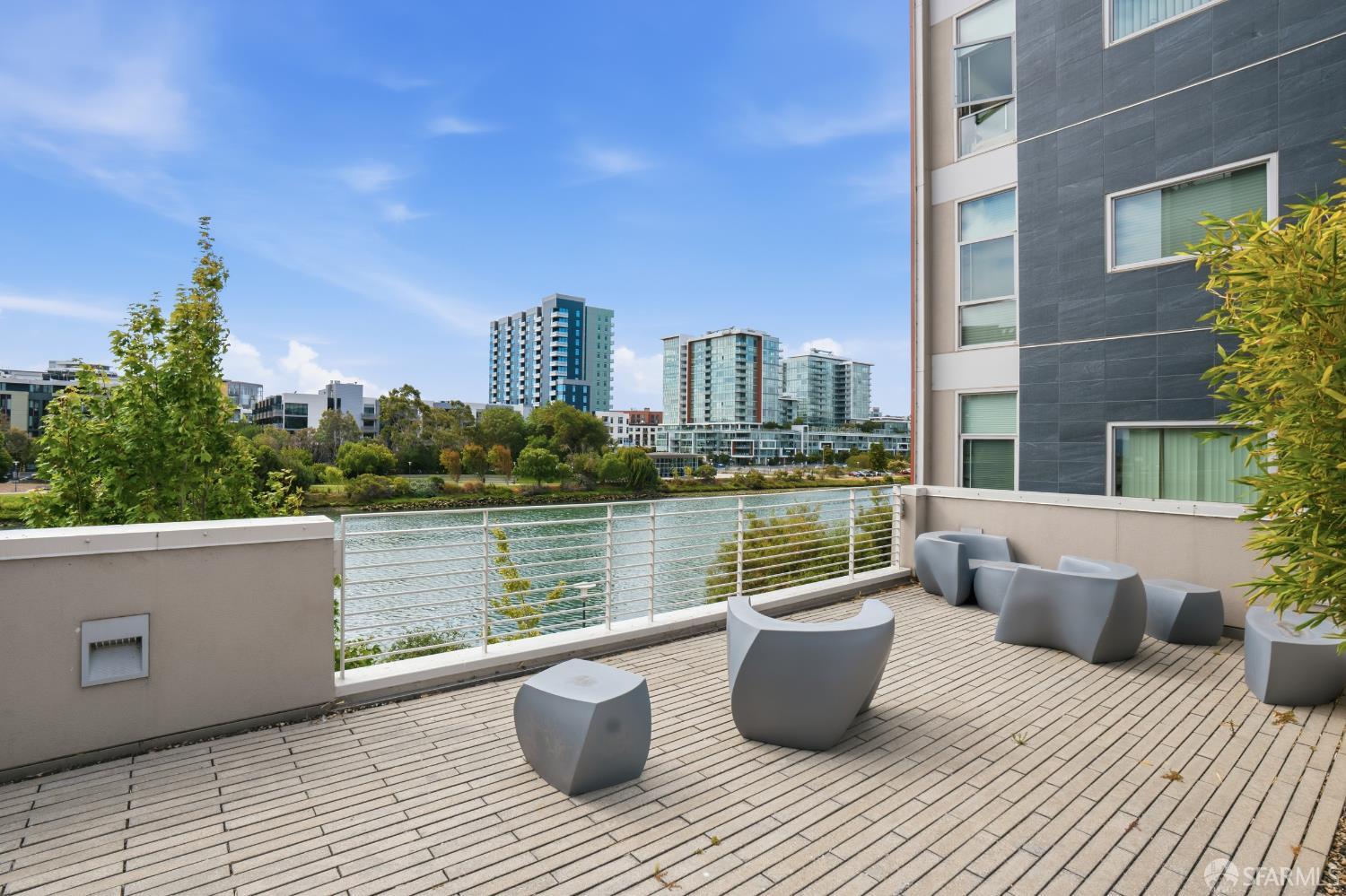 235 Berry Street # 115