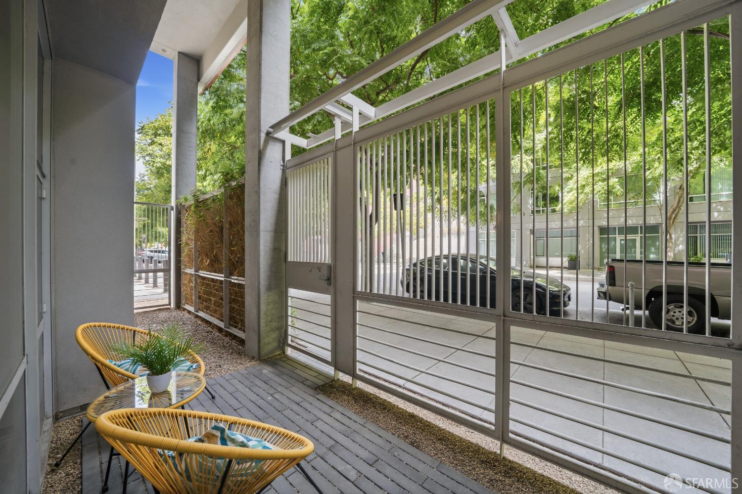 235 Berry Street # 115