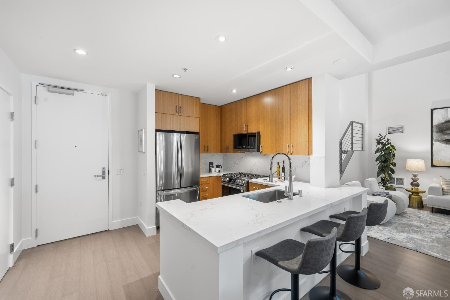 235 Berry Street # 115
