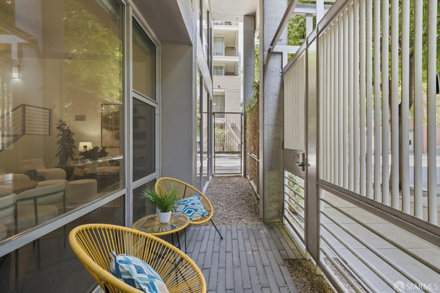 235 Berry Street # 115
