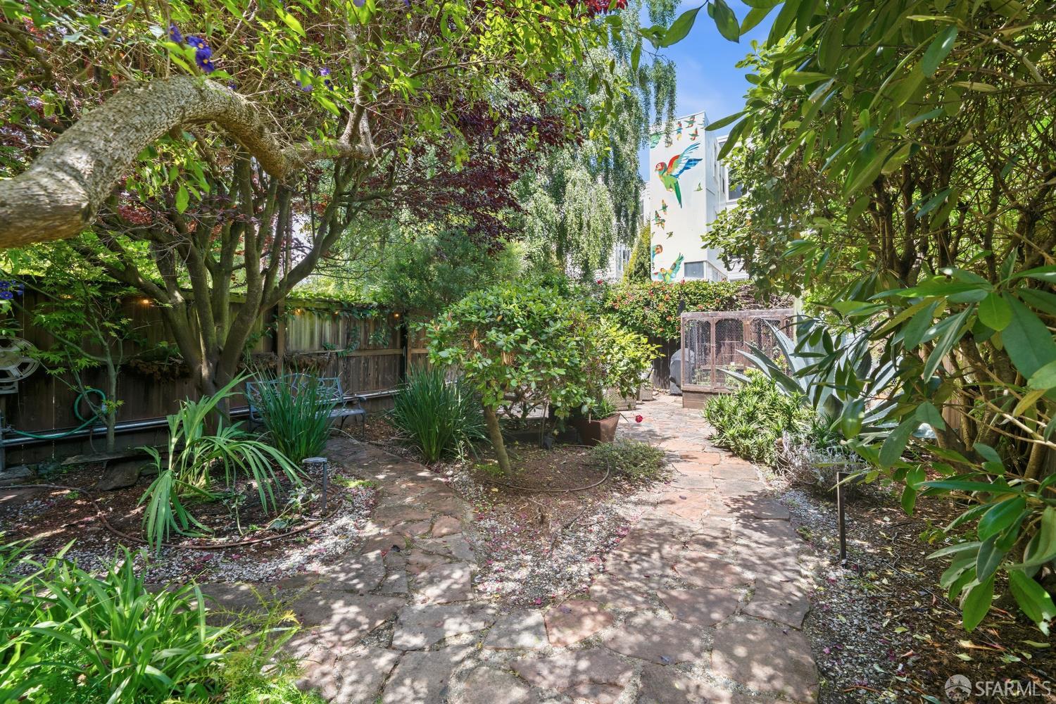 3944 18th Street