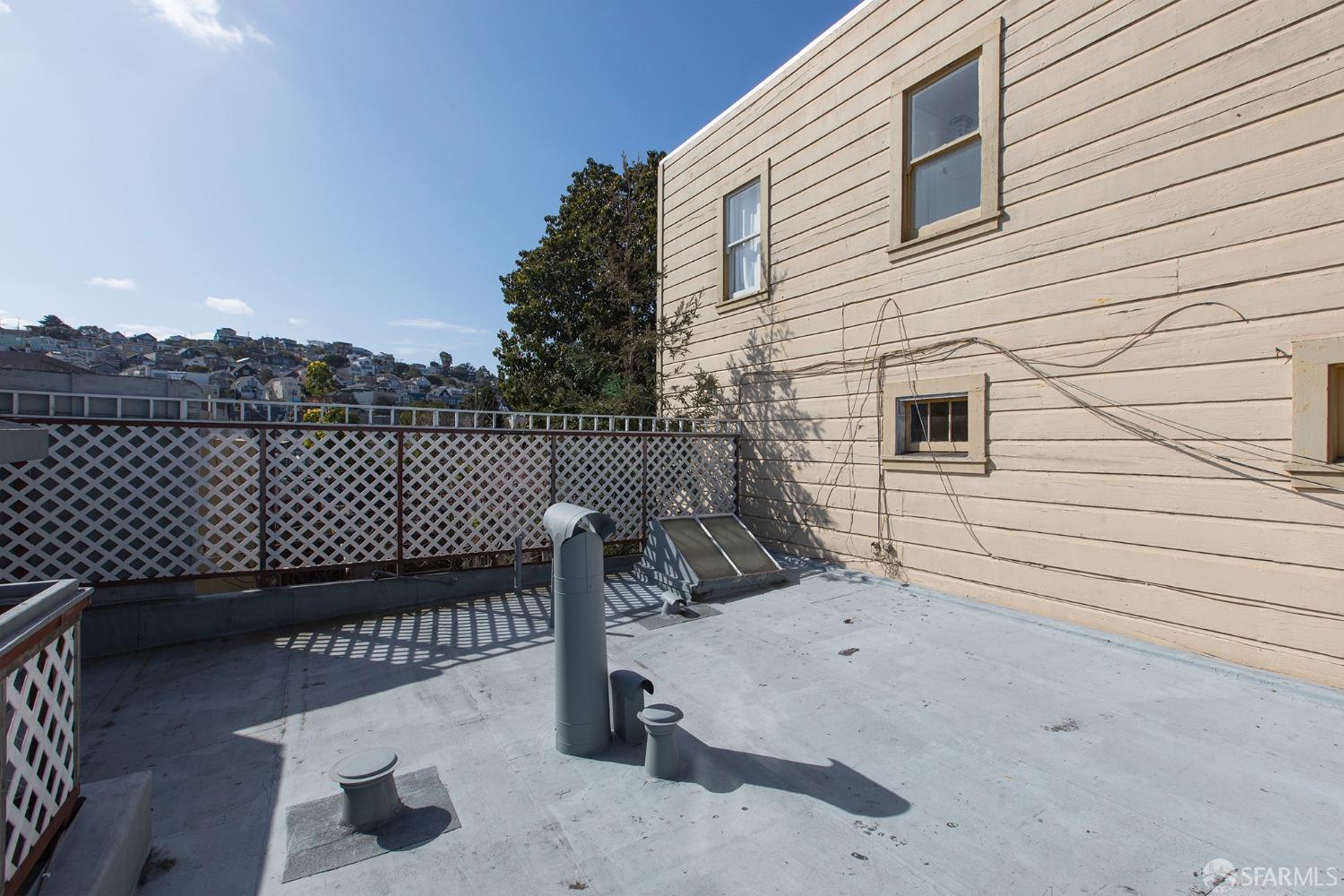 1400 York Street