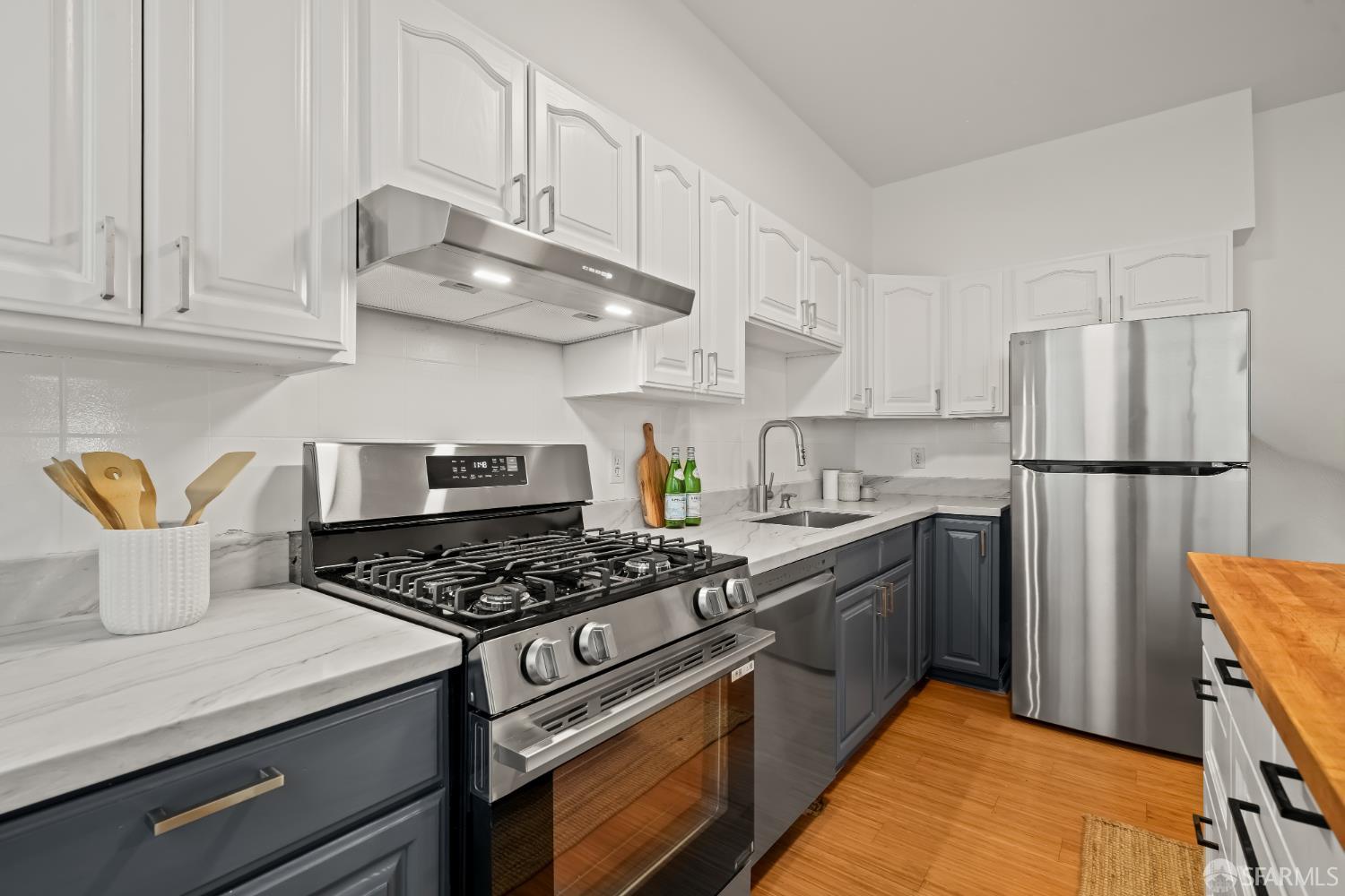 2171 Mission Street # 201
