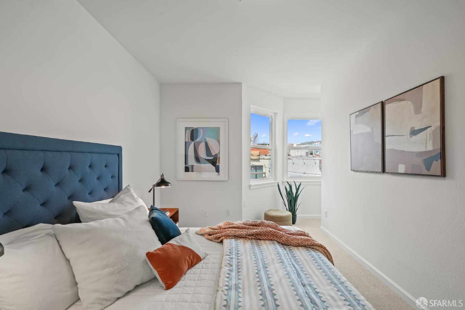 2171 Mission Street # 201