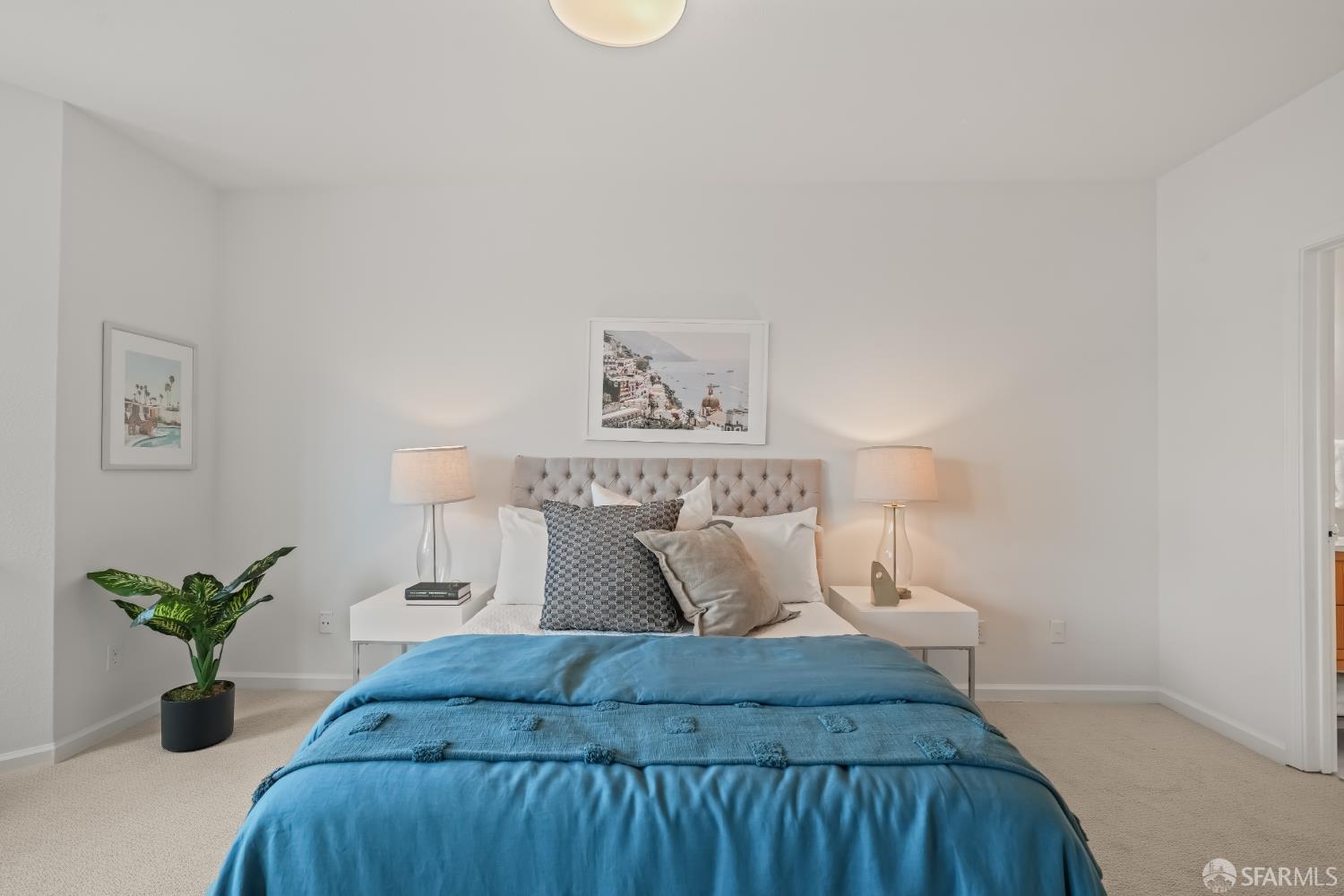2171 Mission Street # 201