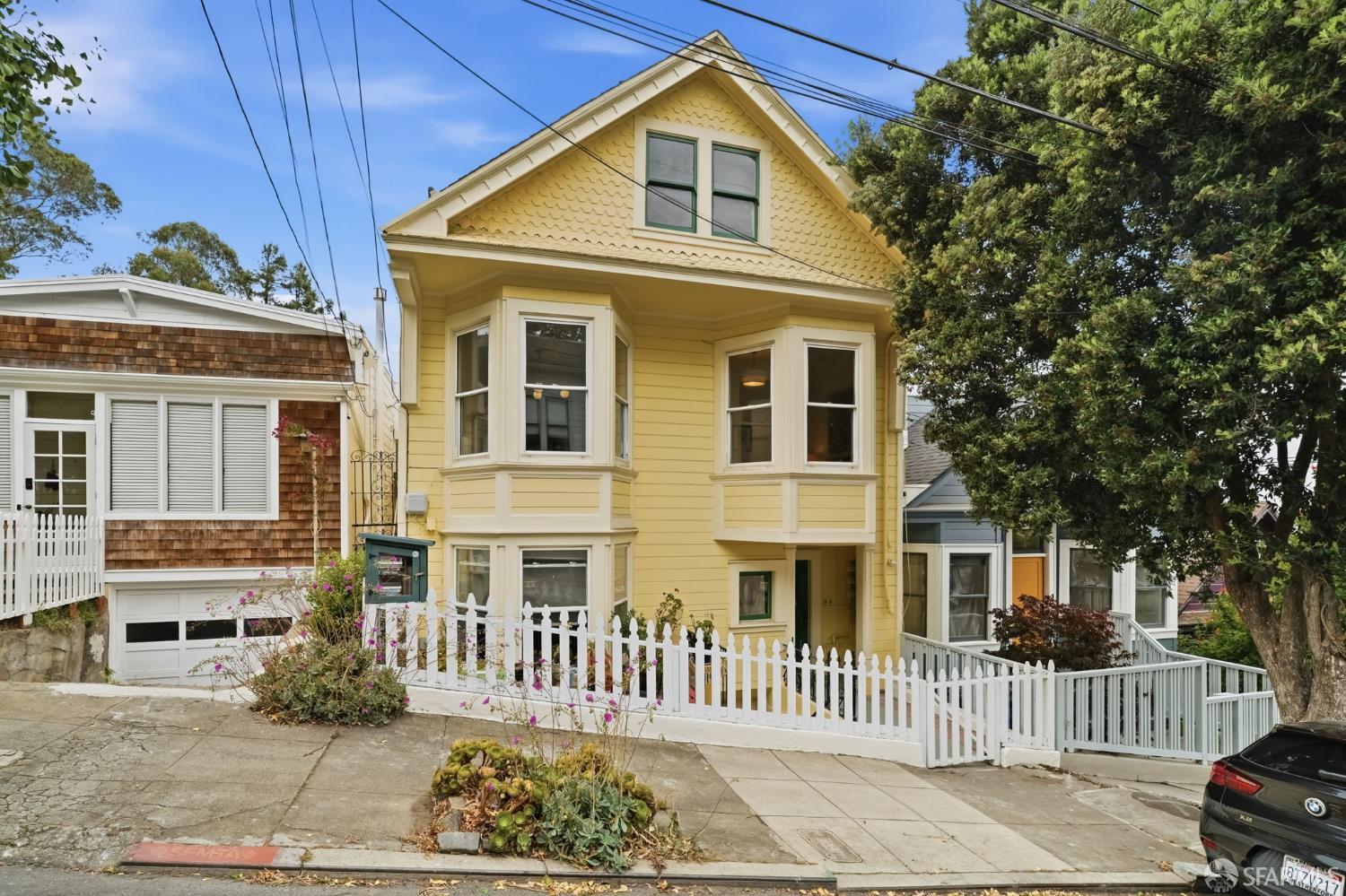 36 Gladys Street
