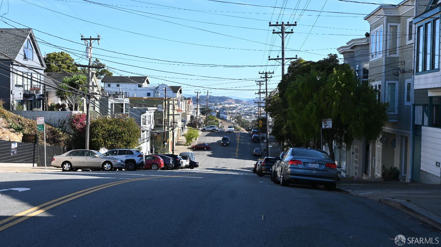 954 De Haro Street
