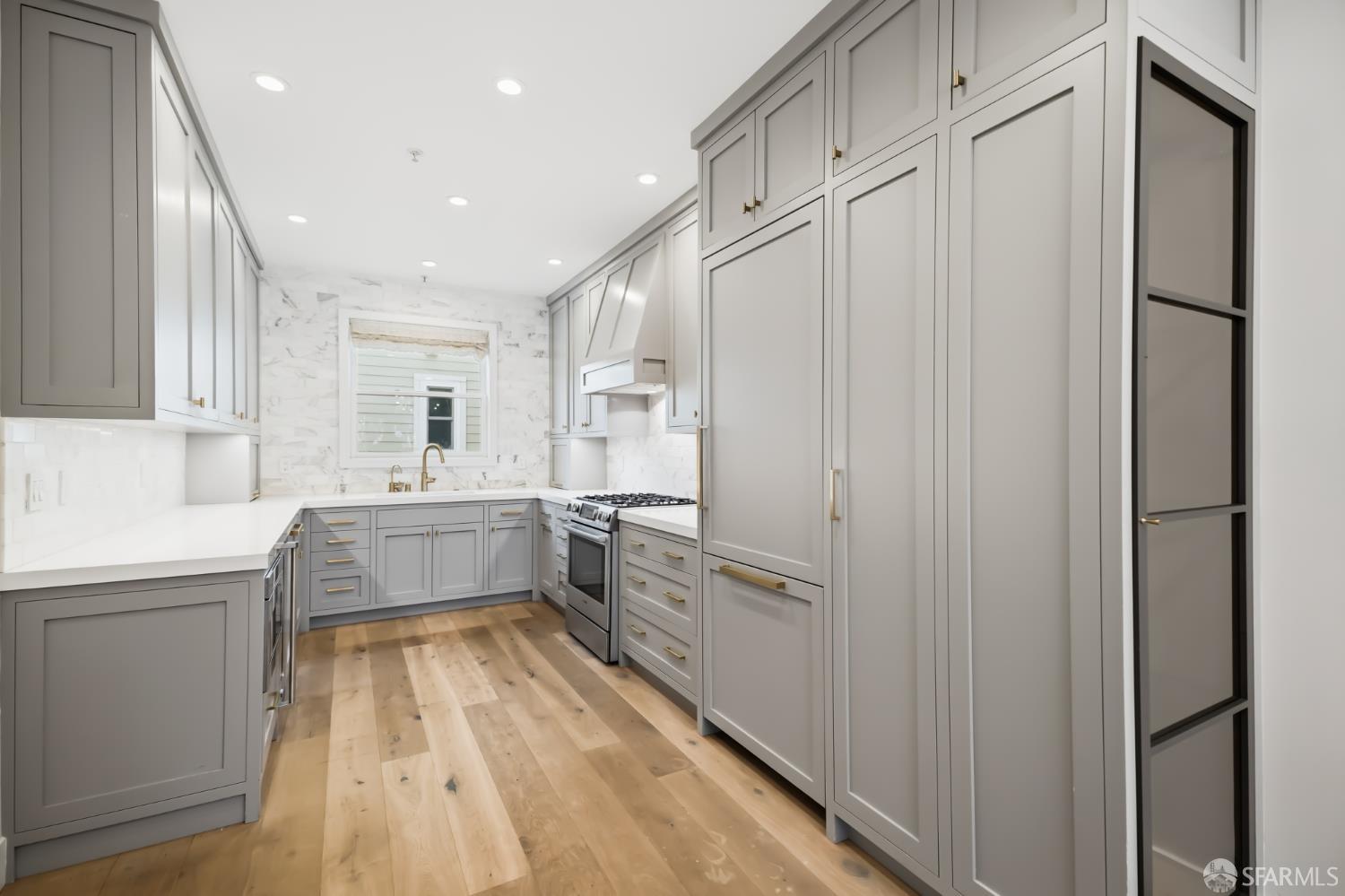 425 14th Street # 3