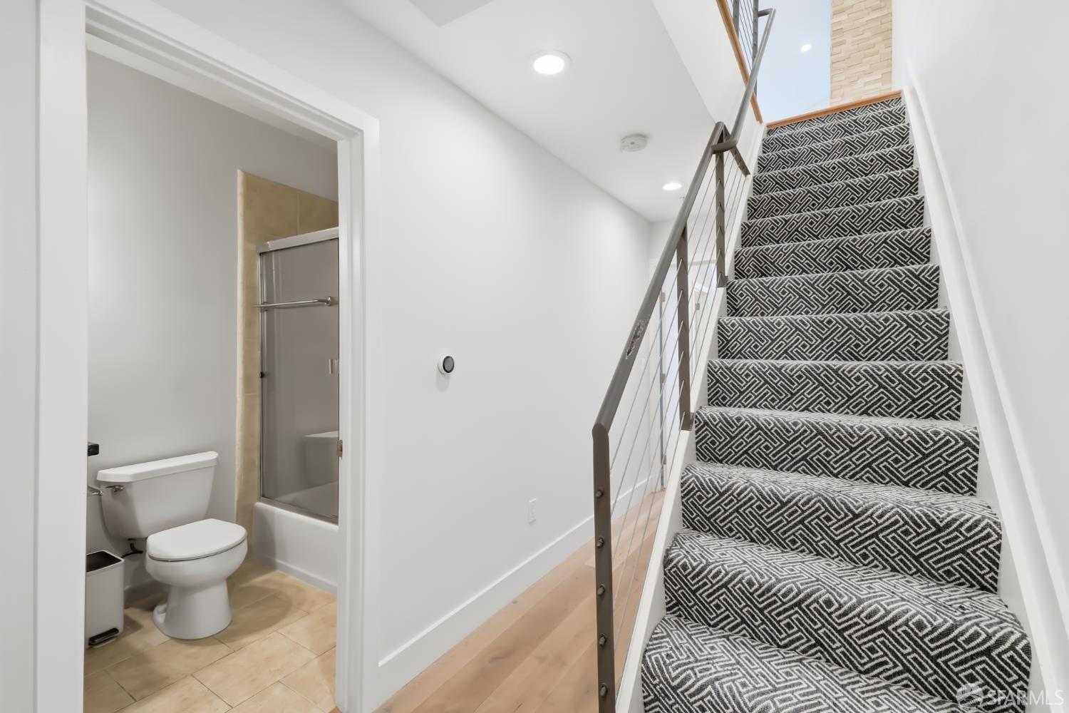 425 14th Street # 3