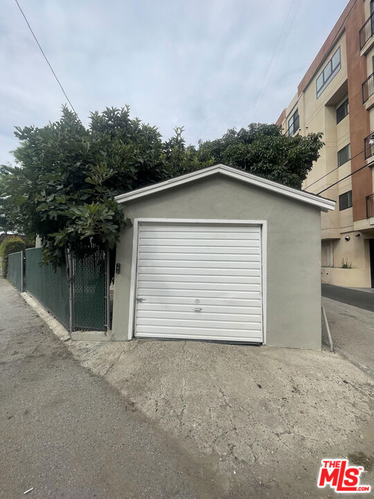 11710 Pearl Street