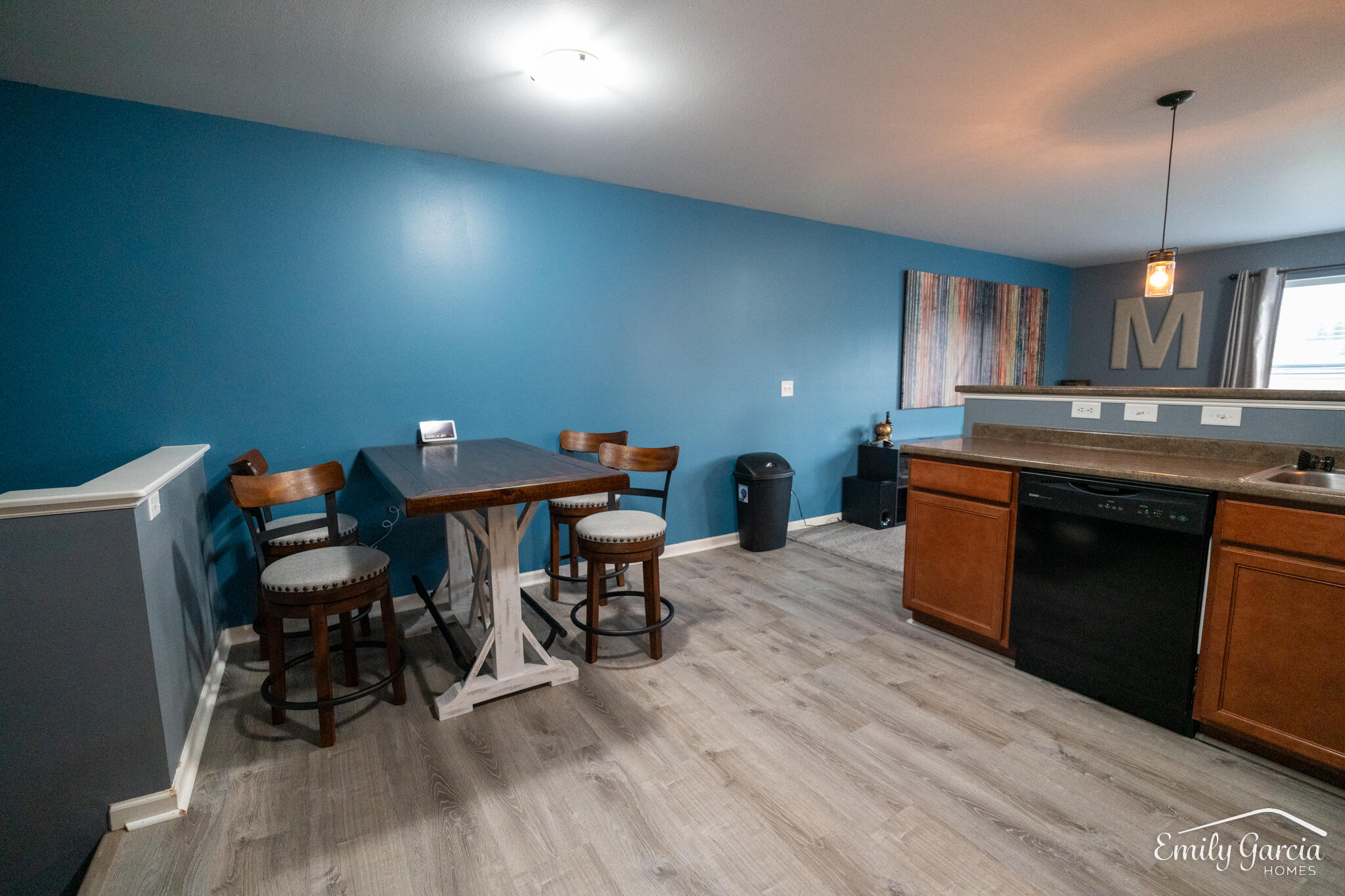 6344 Mesa View Drive