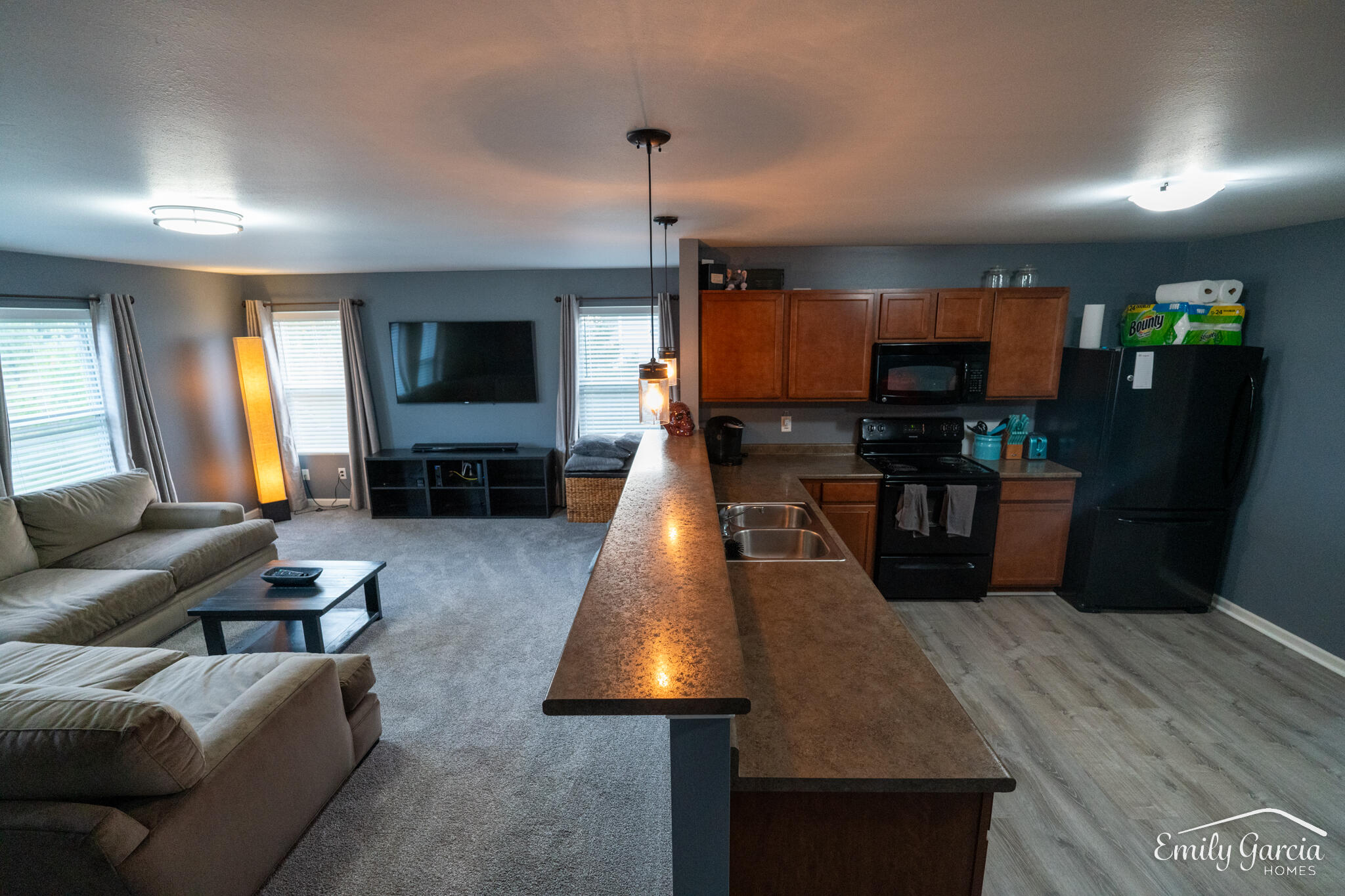 6344 Mesa View Drive