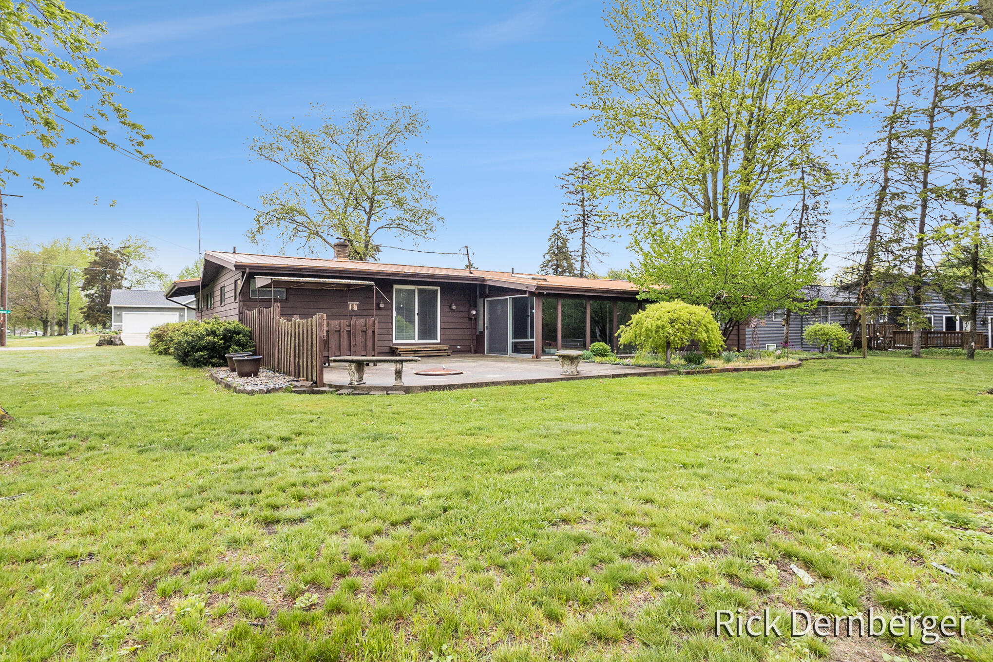 13877 Ridgewood Drive