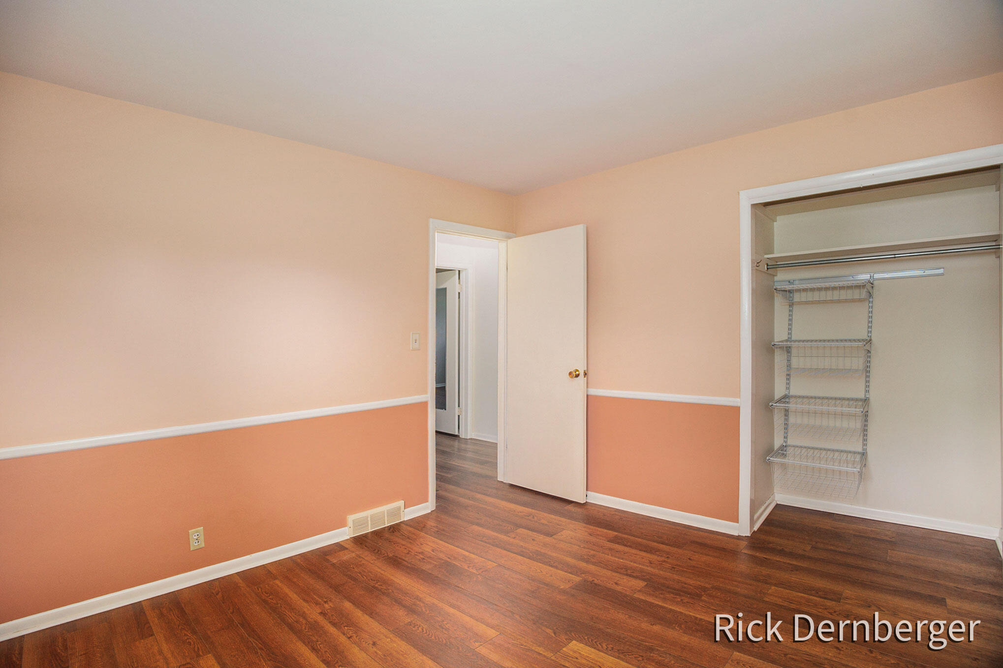 13877 Ridgewood Drive