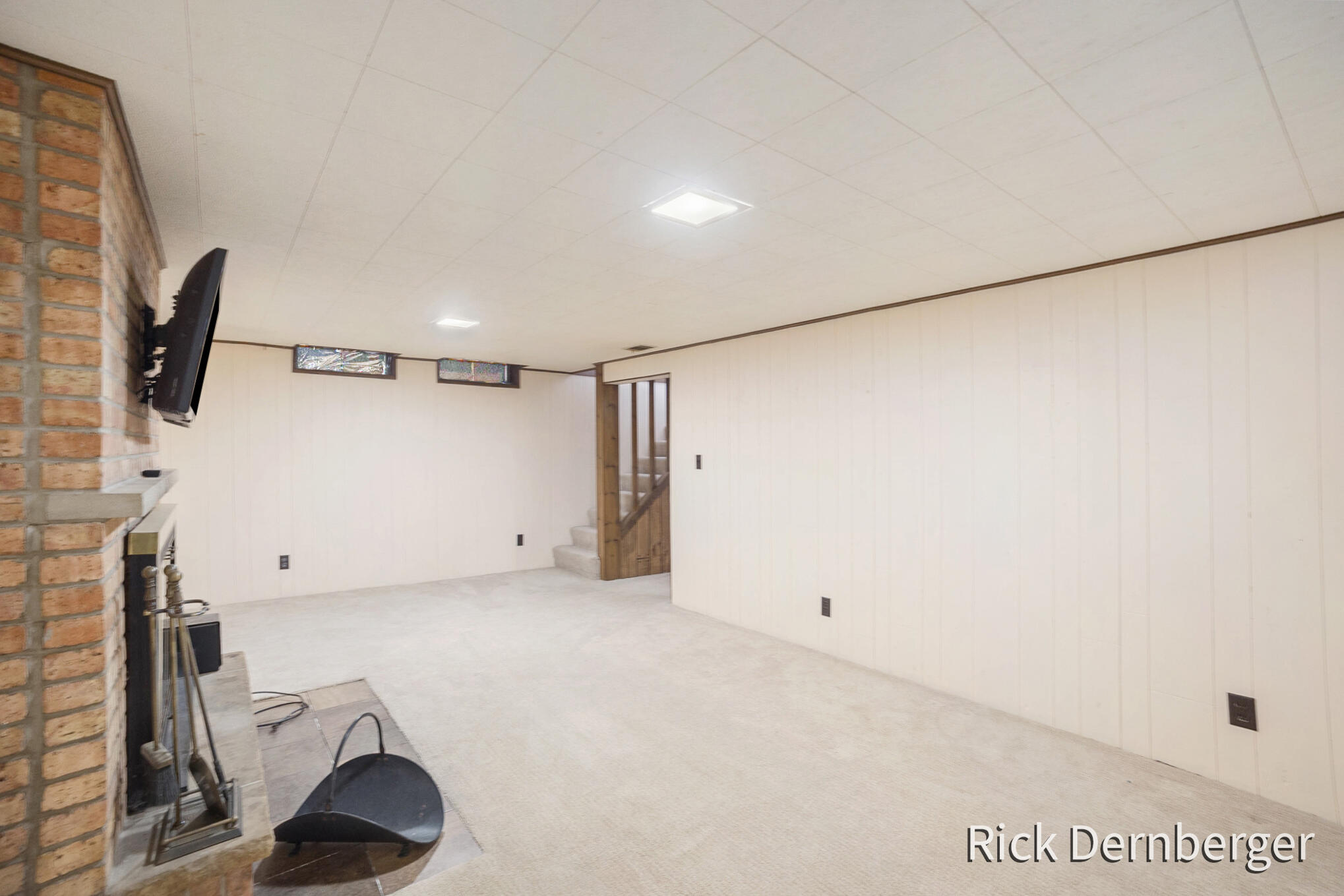 13877 Ridgewood Drive