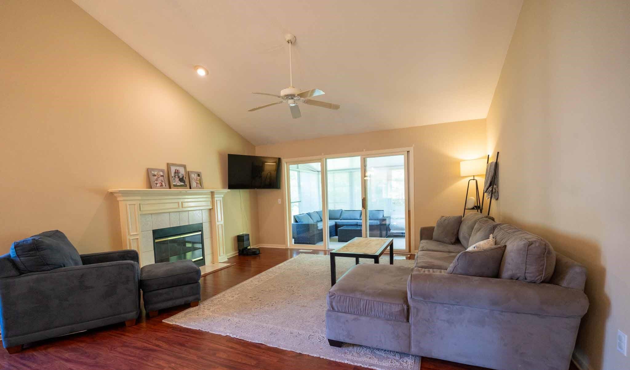 3344 Starboard Drive, 87