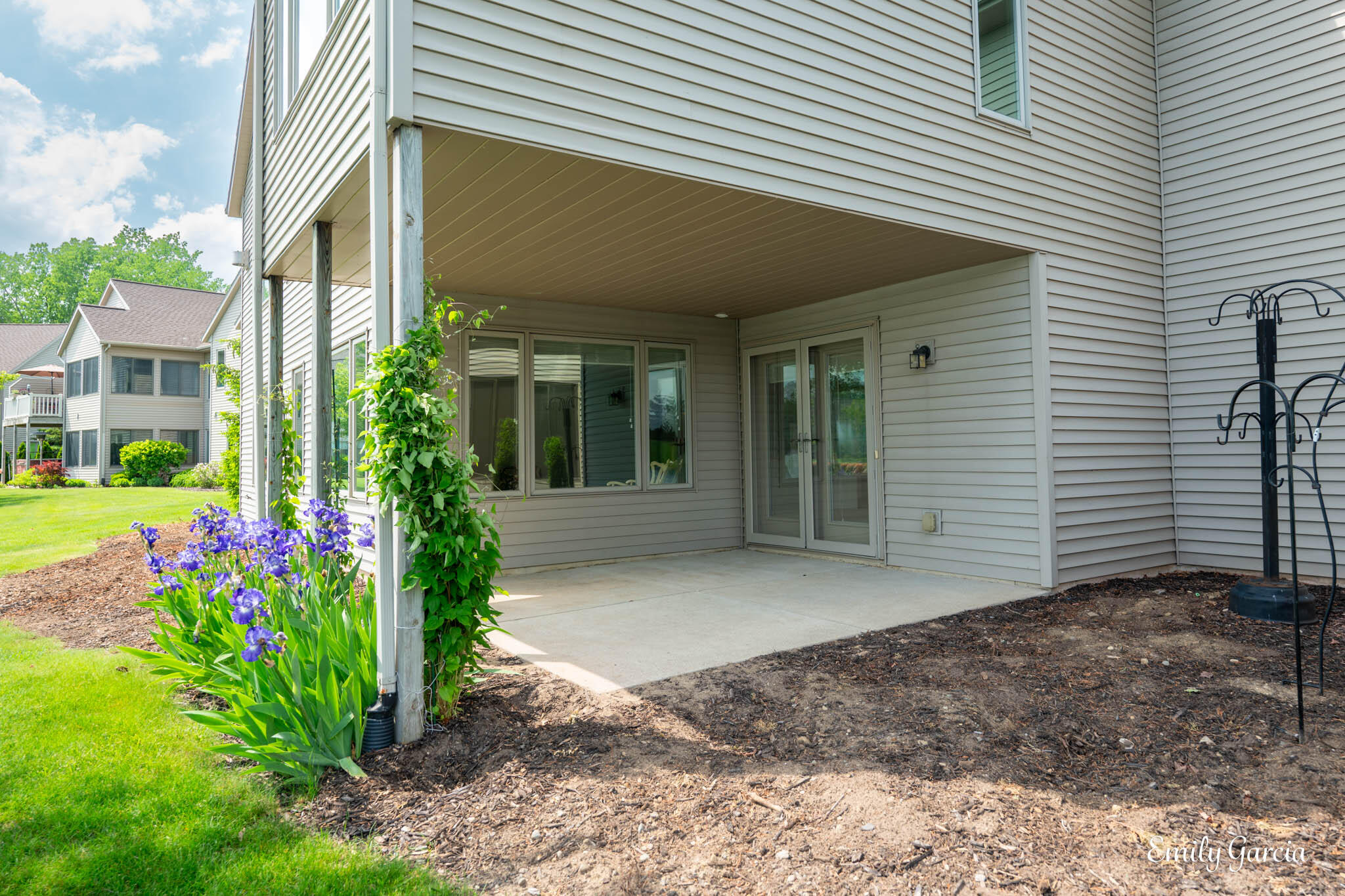 4866 Faringdom Grove Drive