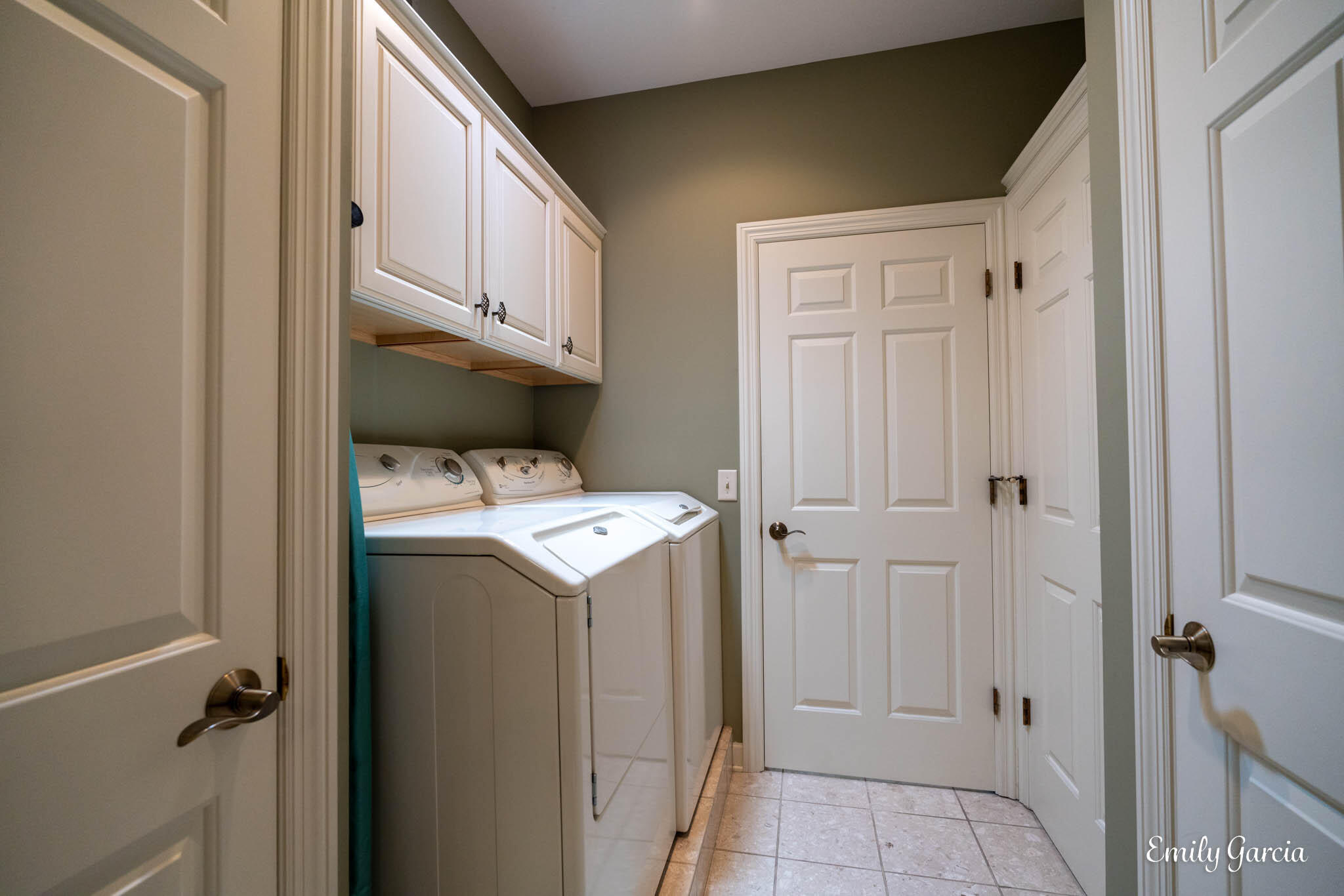 4866 Faringdom Grove Drive