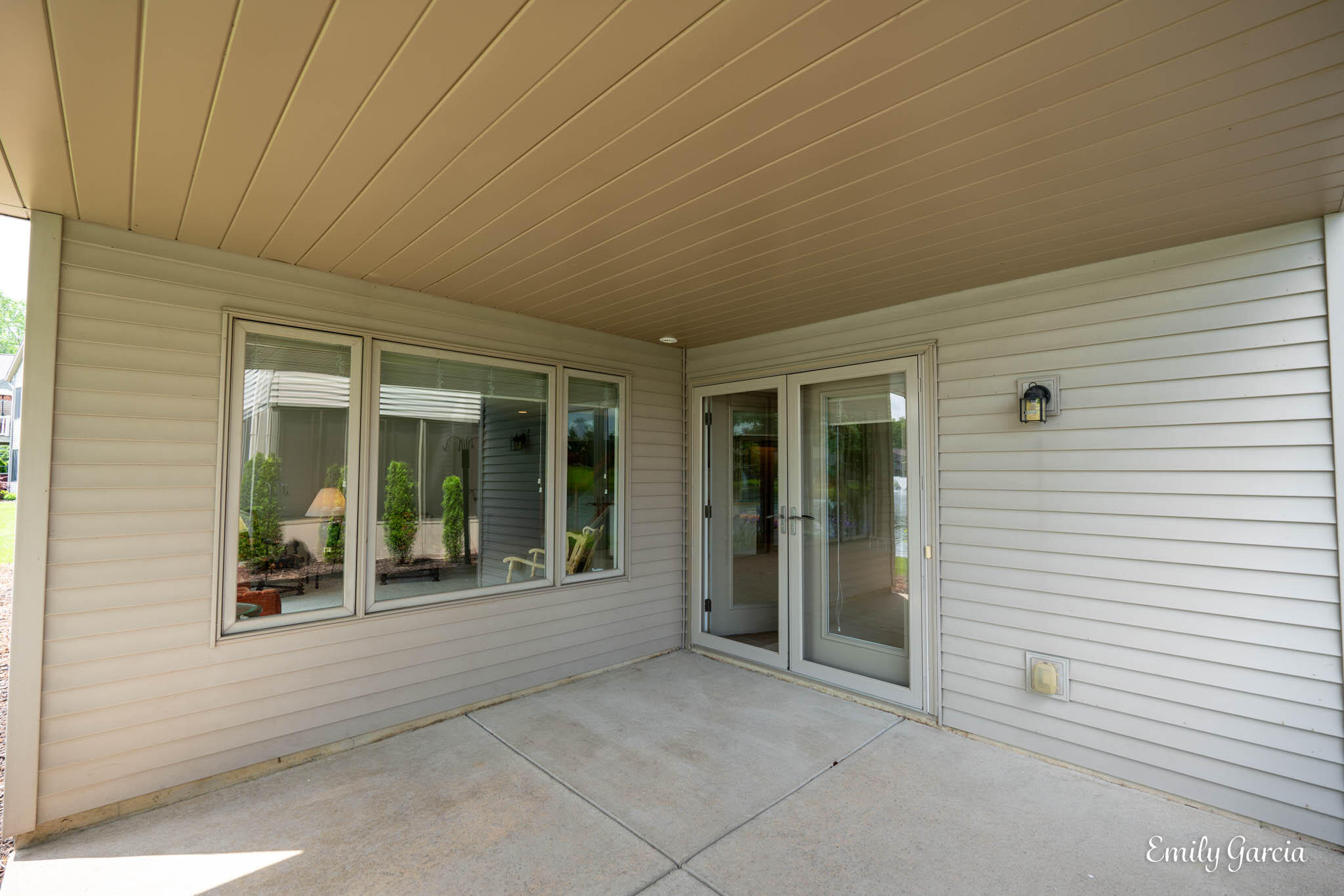 4866 Faringdom Grove Drive