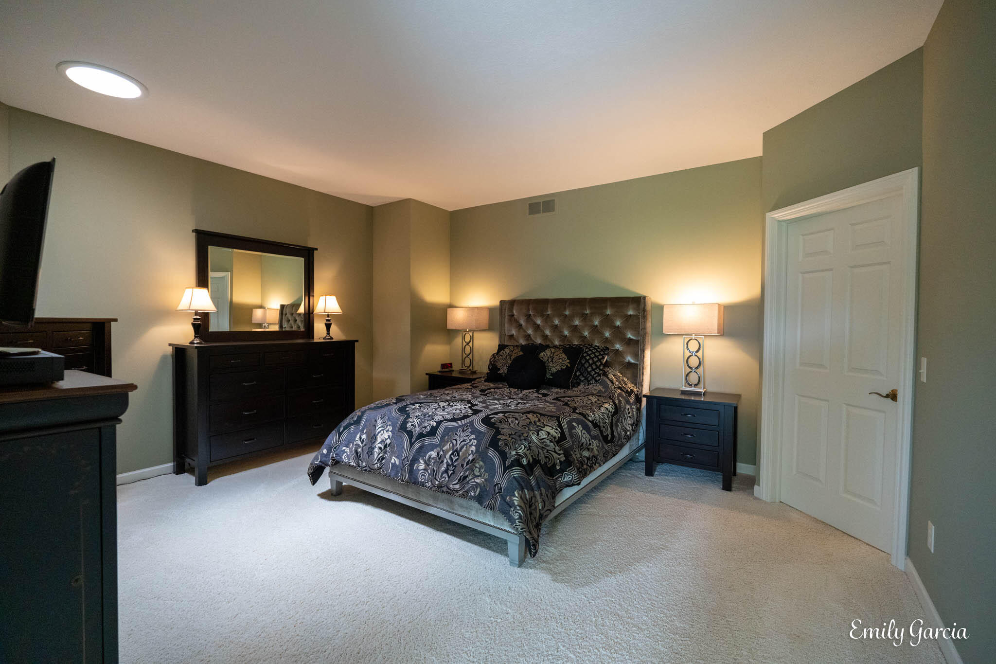 4866 Faringdom Grove Drive