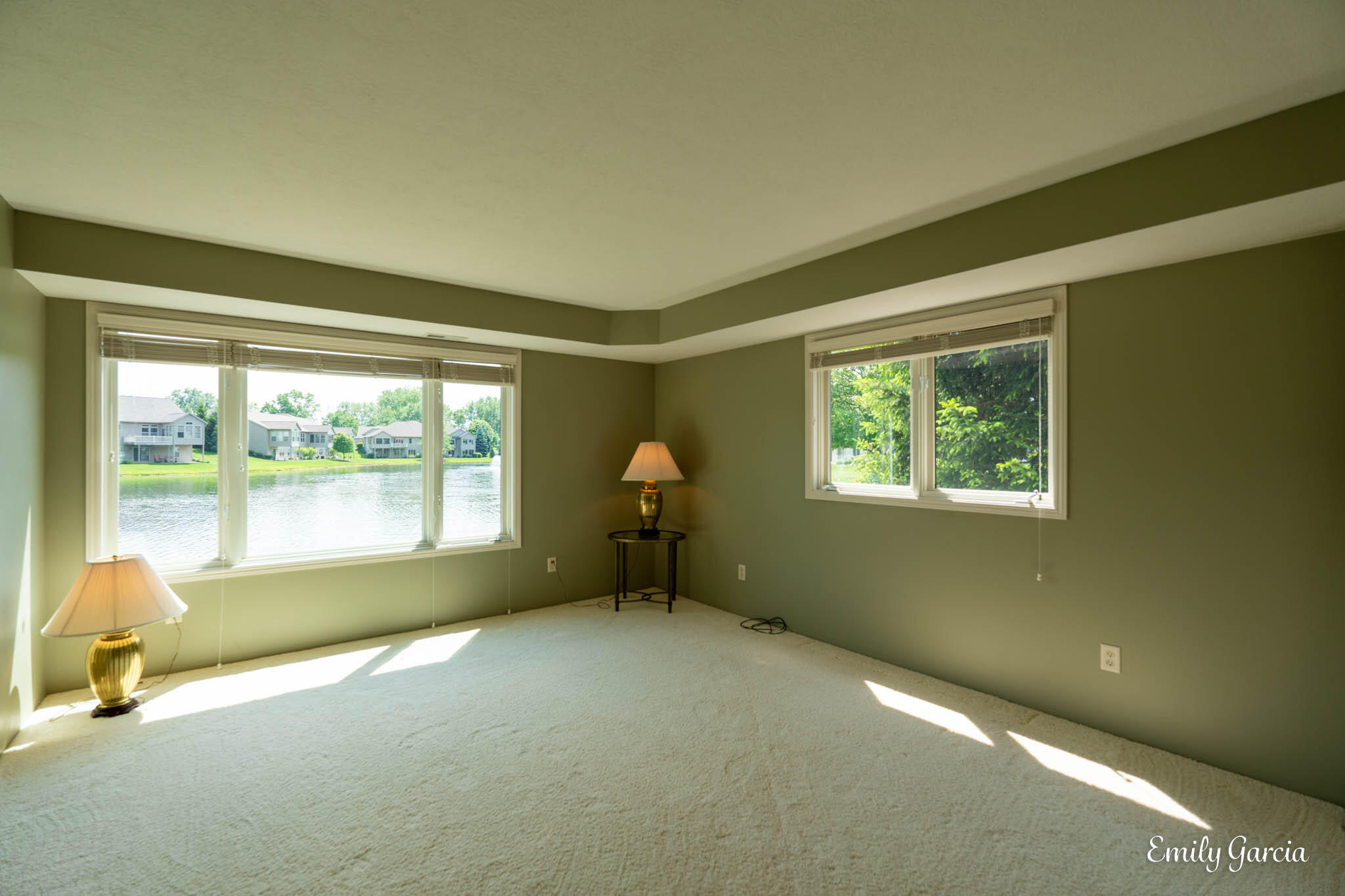 4866 Faringdom Grove Drive