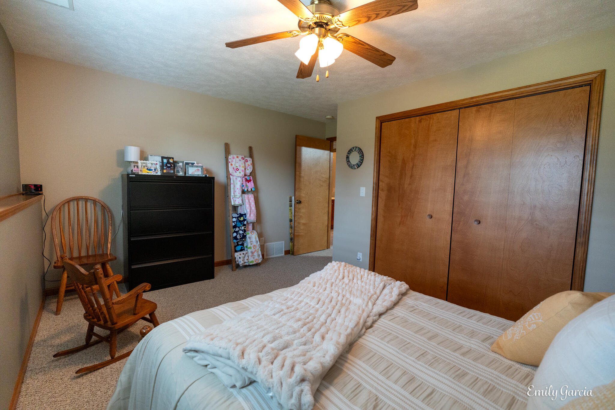 1571 Castlemaine Drive, 15