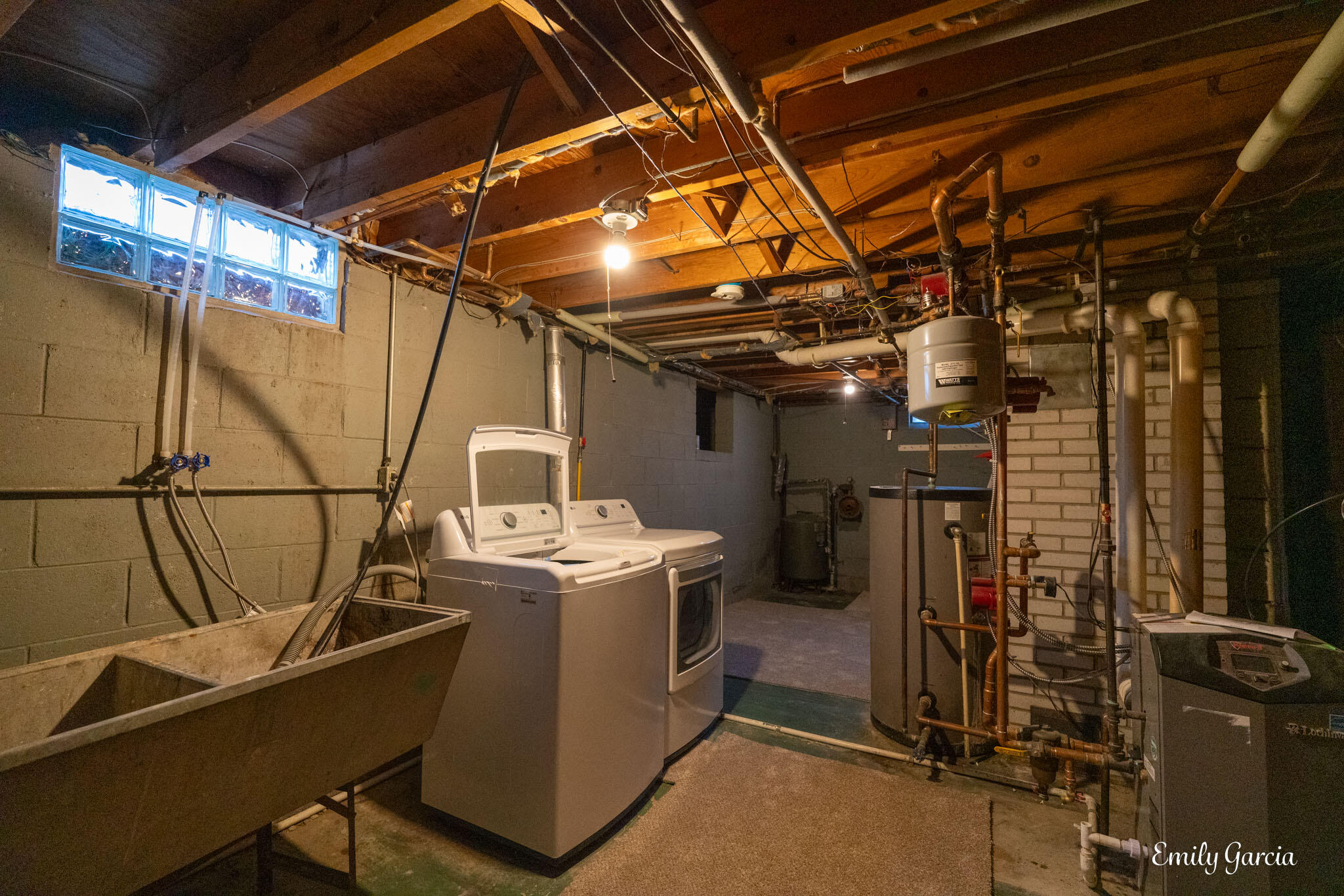 2063 Sandcrest Street