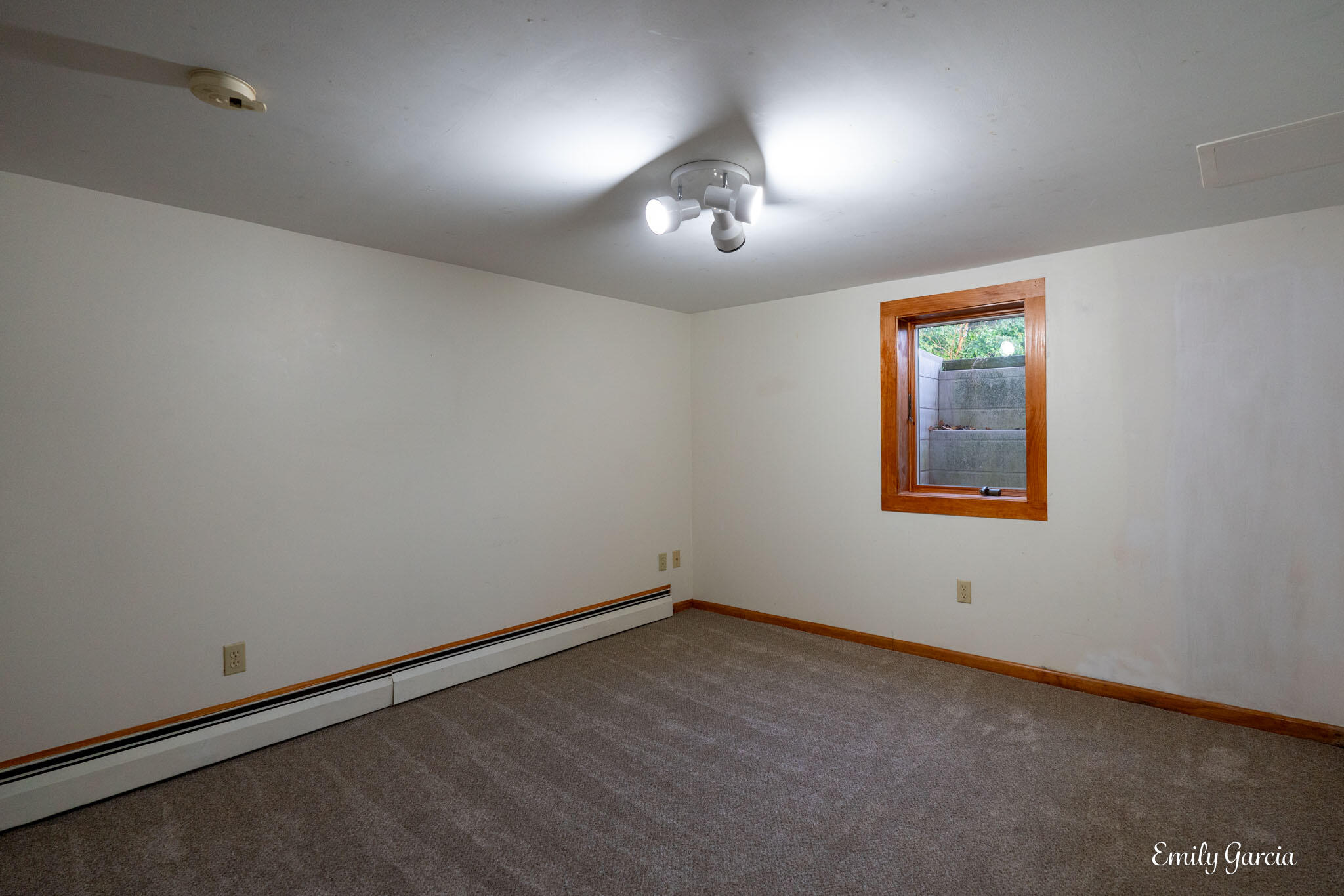 2063 Sandcrest Street