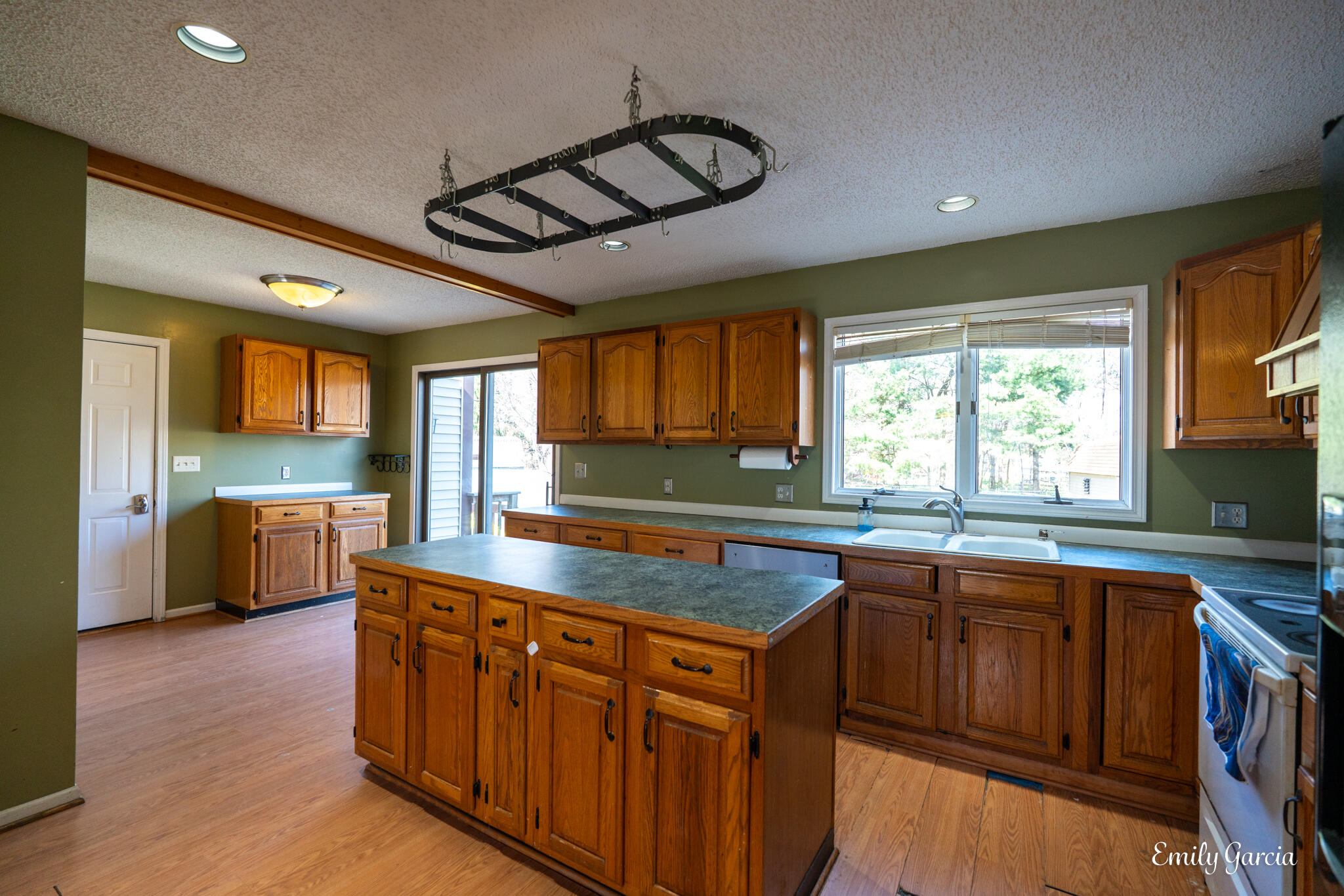 14130 Deer Cove Dr Drive