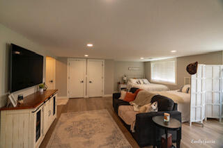 37 S Zeeland Parkway