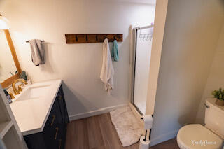 37 S Zeeland Parkway