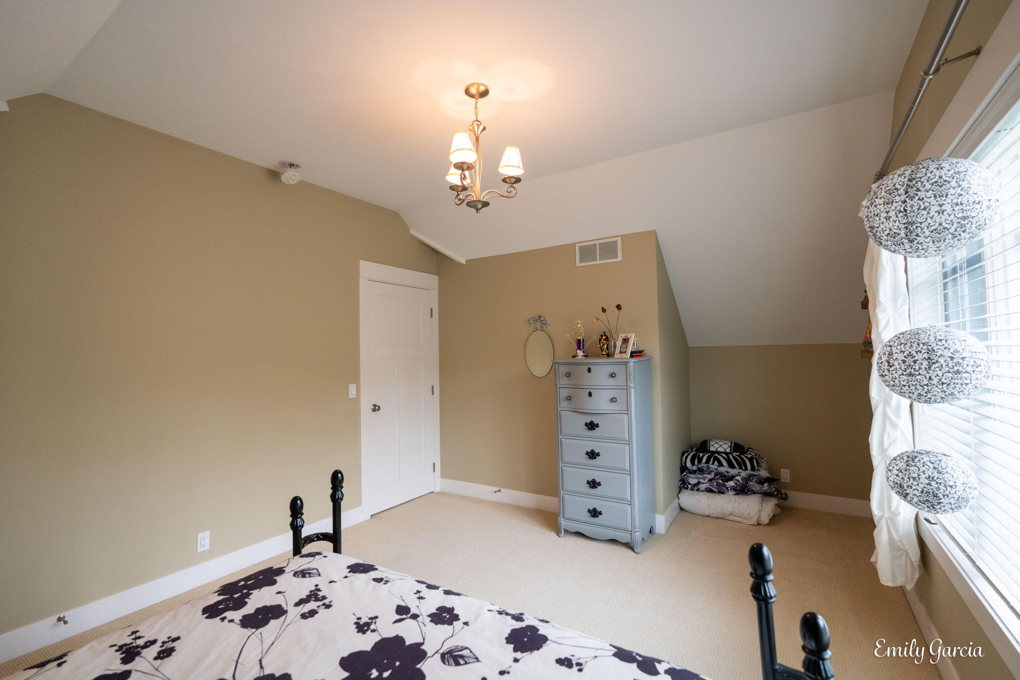 14921 Creek Edge Drive