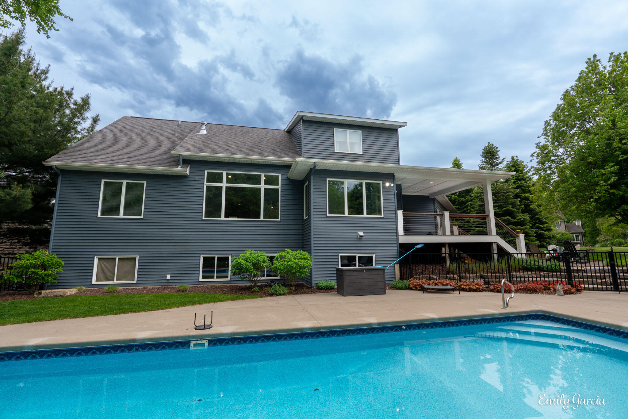 14921 Creek Edge Drive