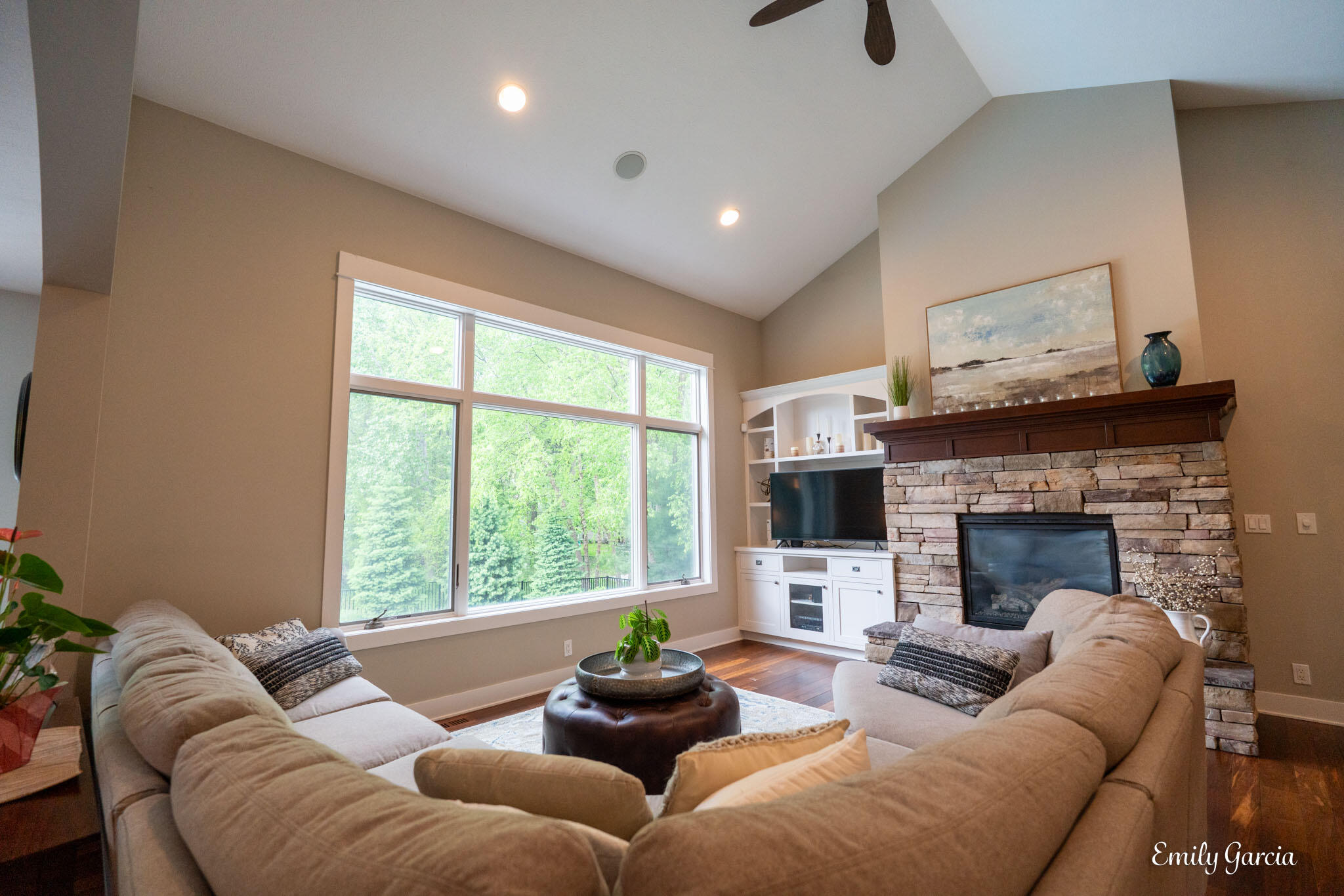 14921 Creek Edge Drive