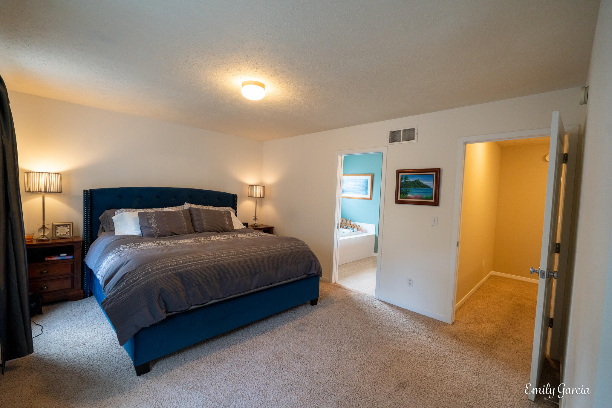 622 Cedar Square Street