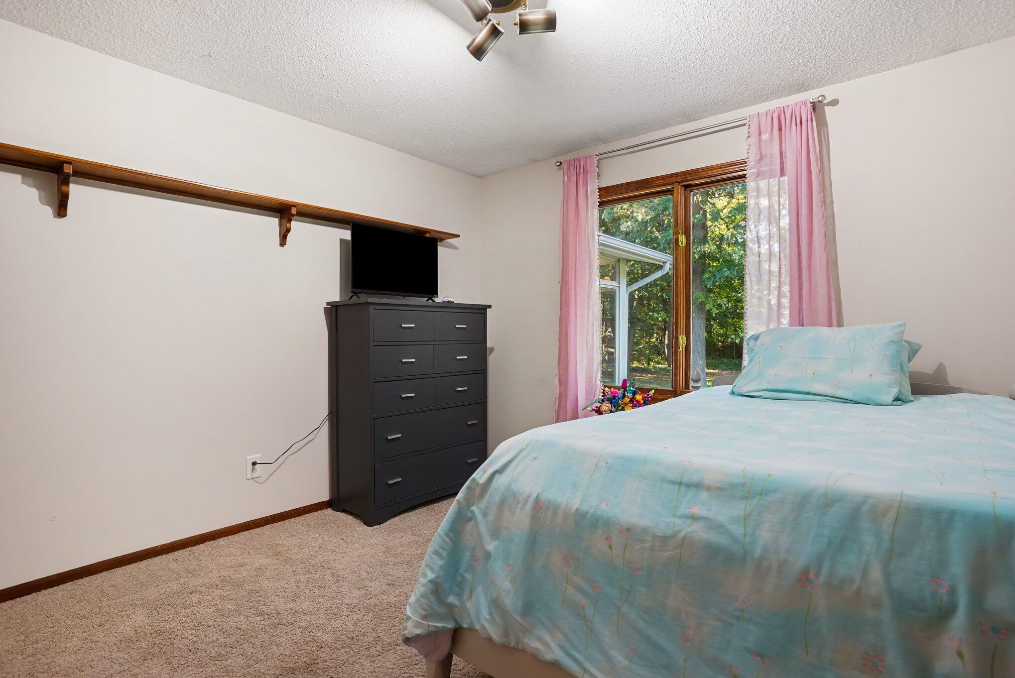 14314 Sunview Drive