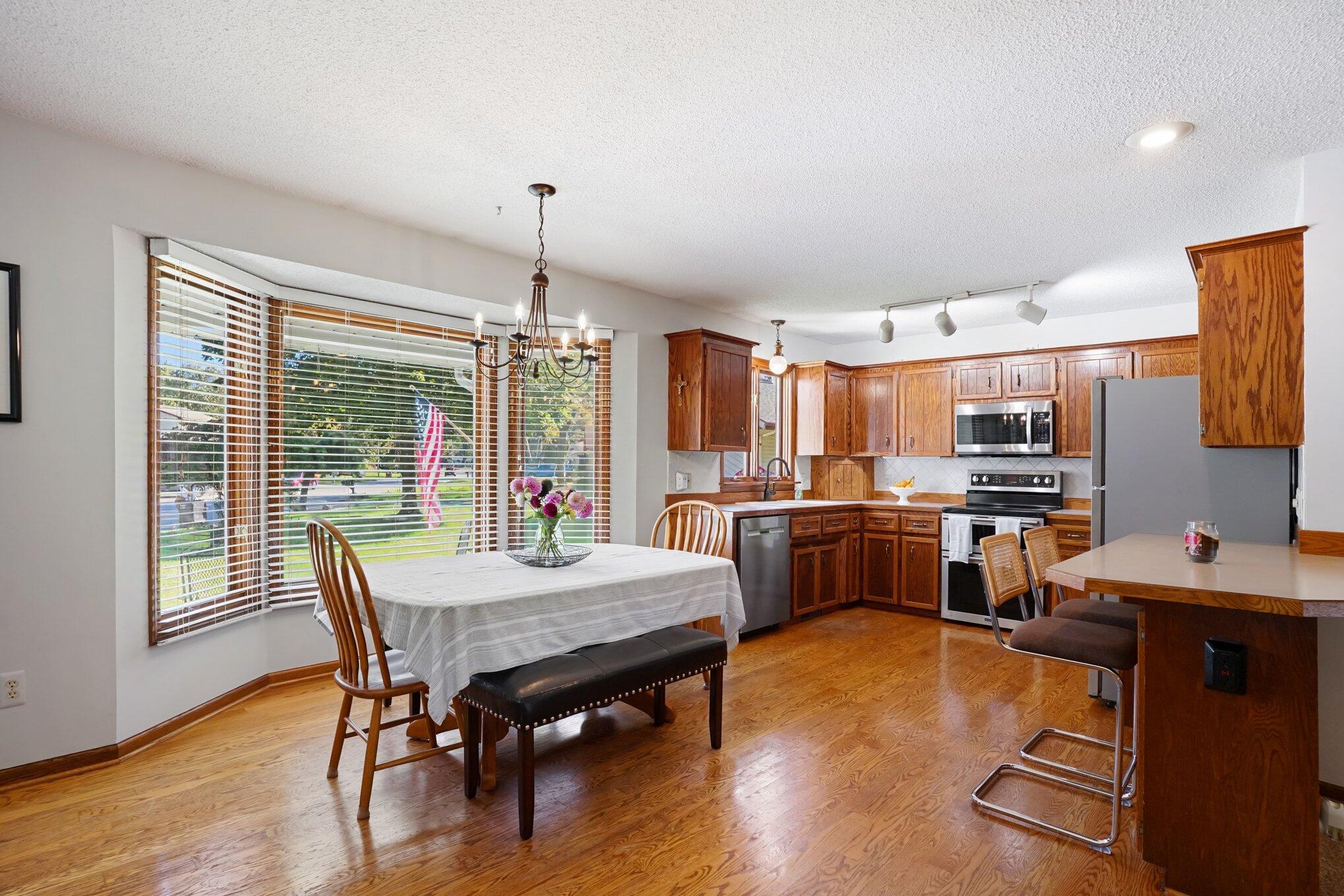 14314 Sunview Drive