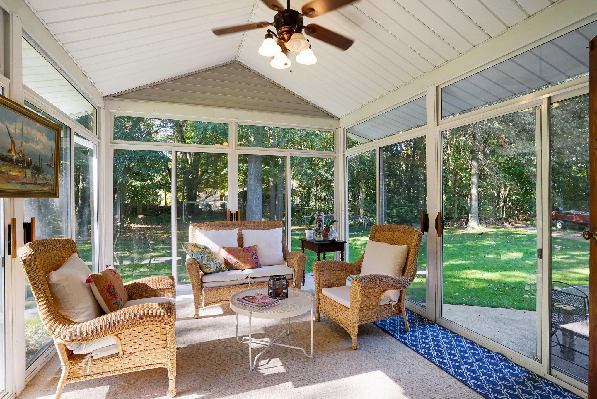 14314 Sunview Drive