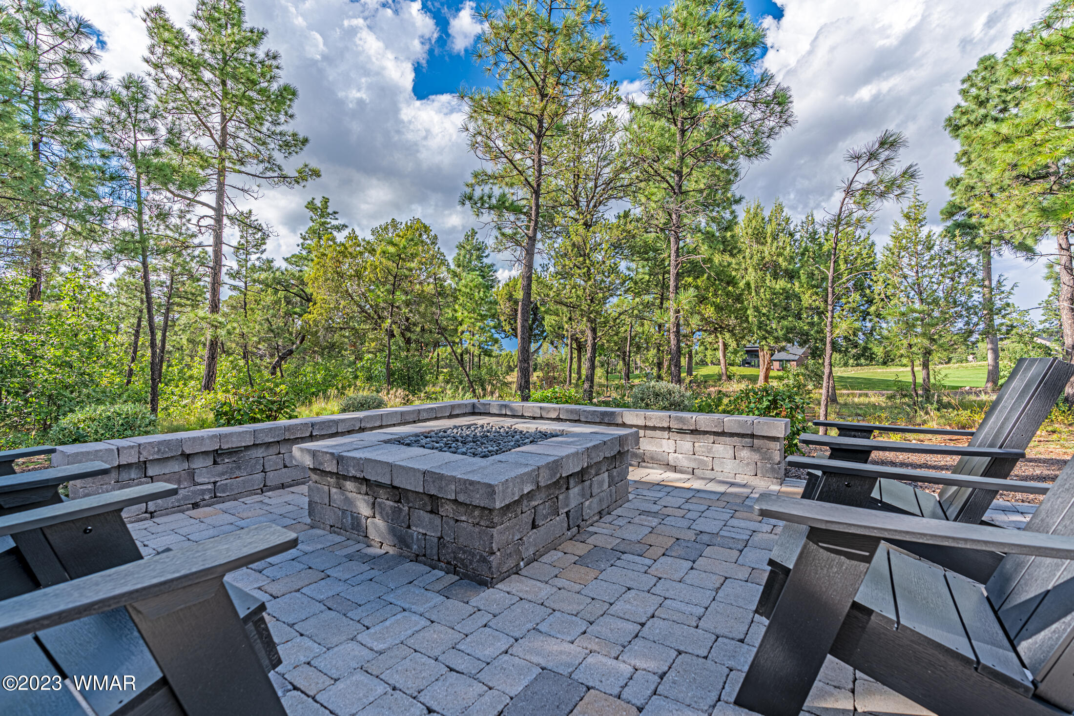 2261 S Monkshood Road