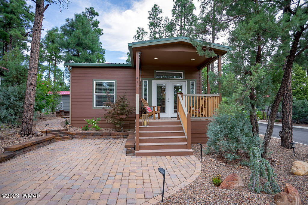3851 Vacation Village Drive, Woodfield #410