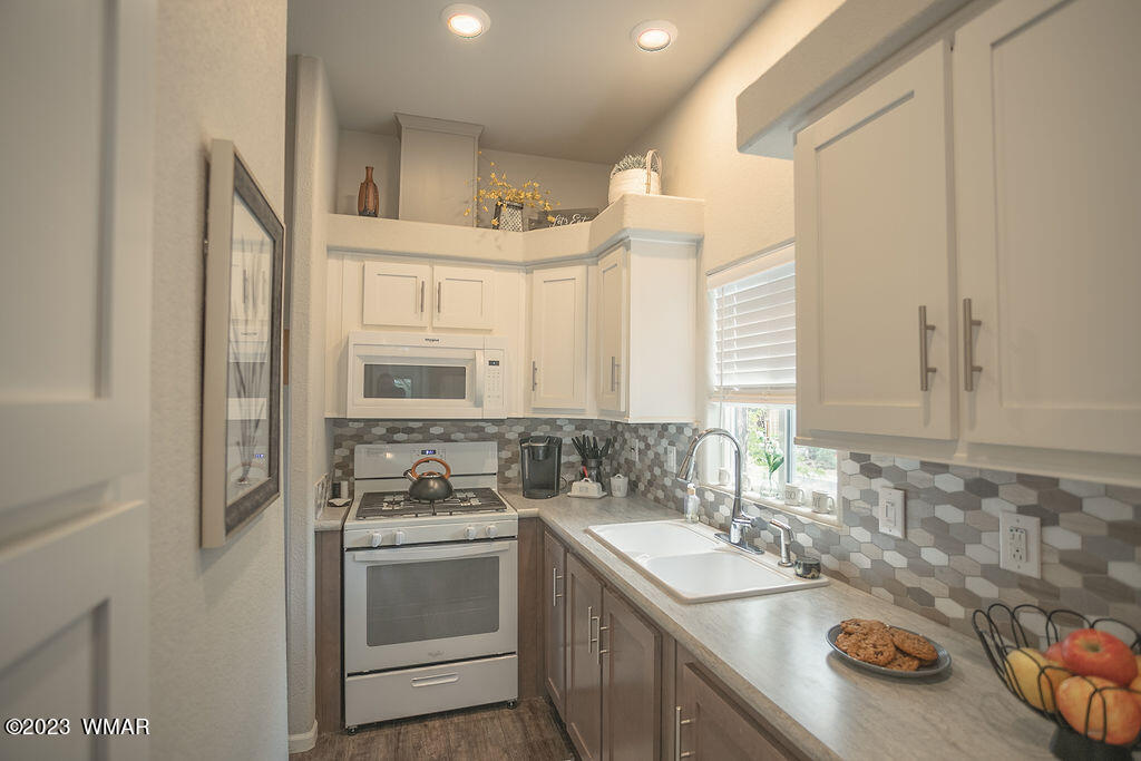 3851 Vacation Village Drive, Woodfield #410