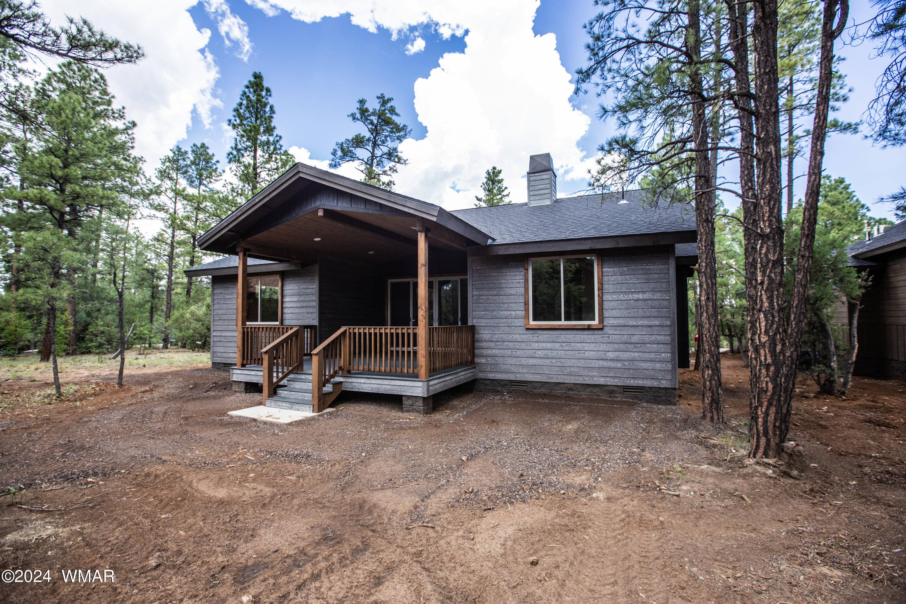2440 Narrow Leaf Lane