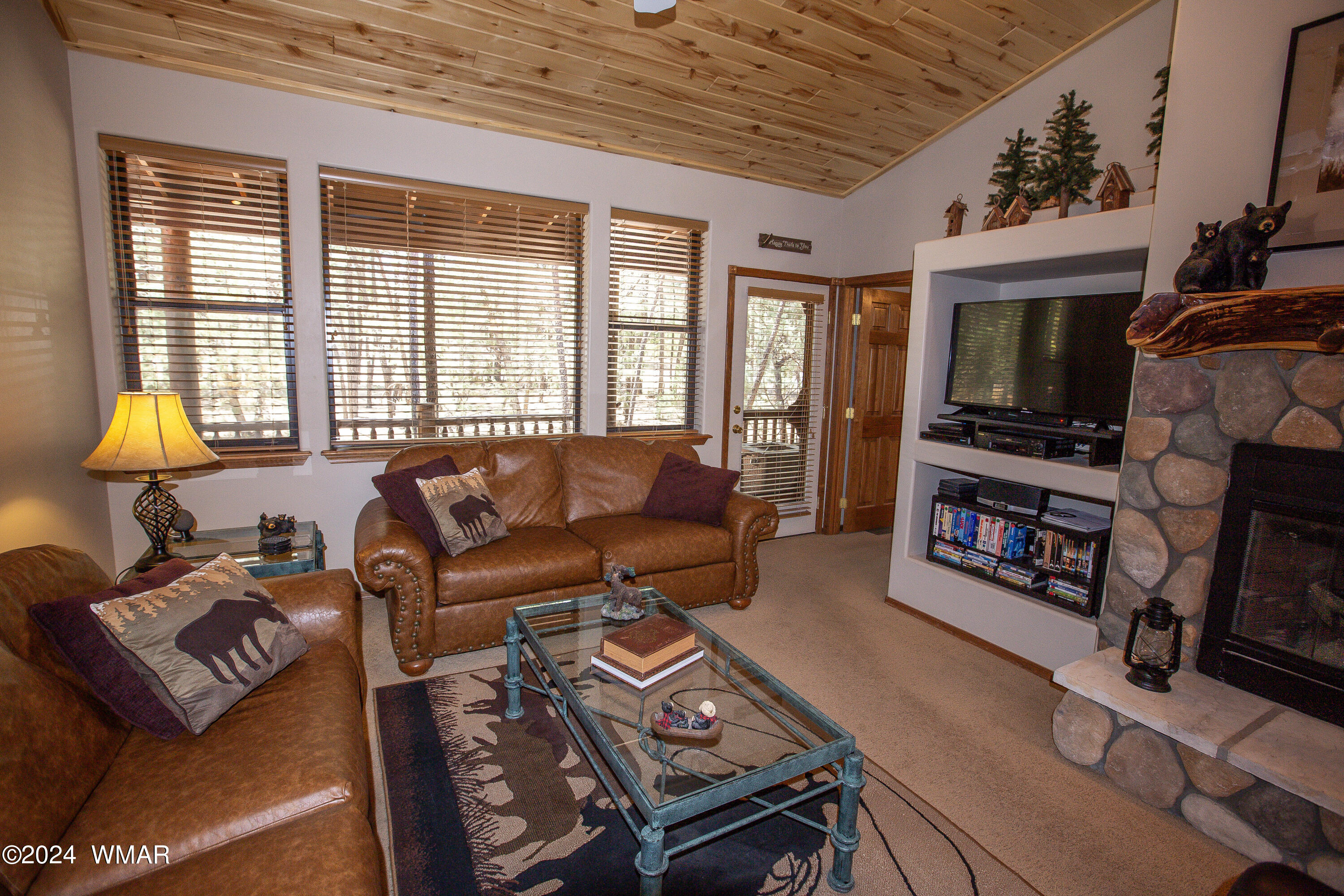 2501 W Lodgepole Lane