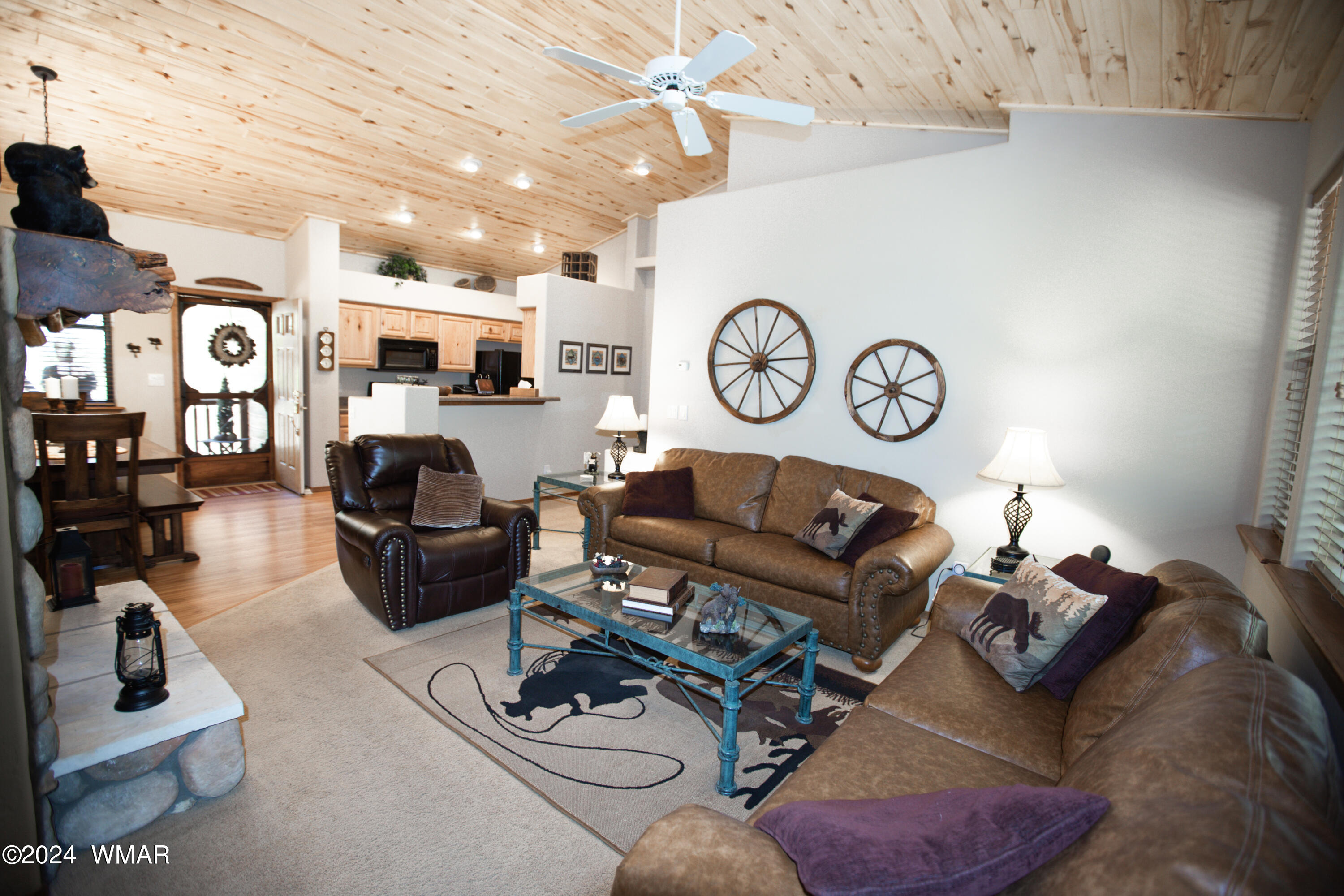 2501 W Lodgepole Lane