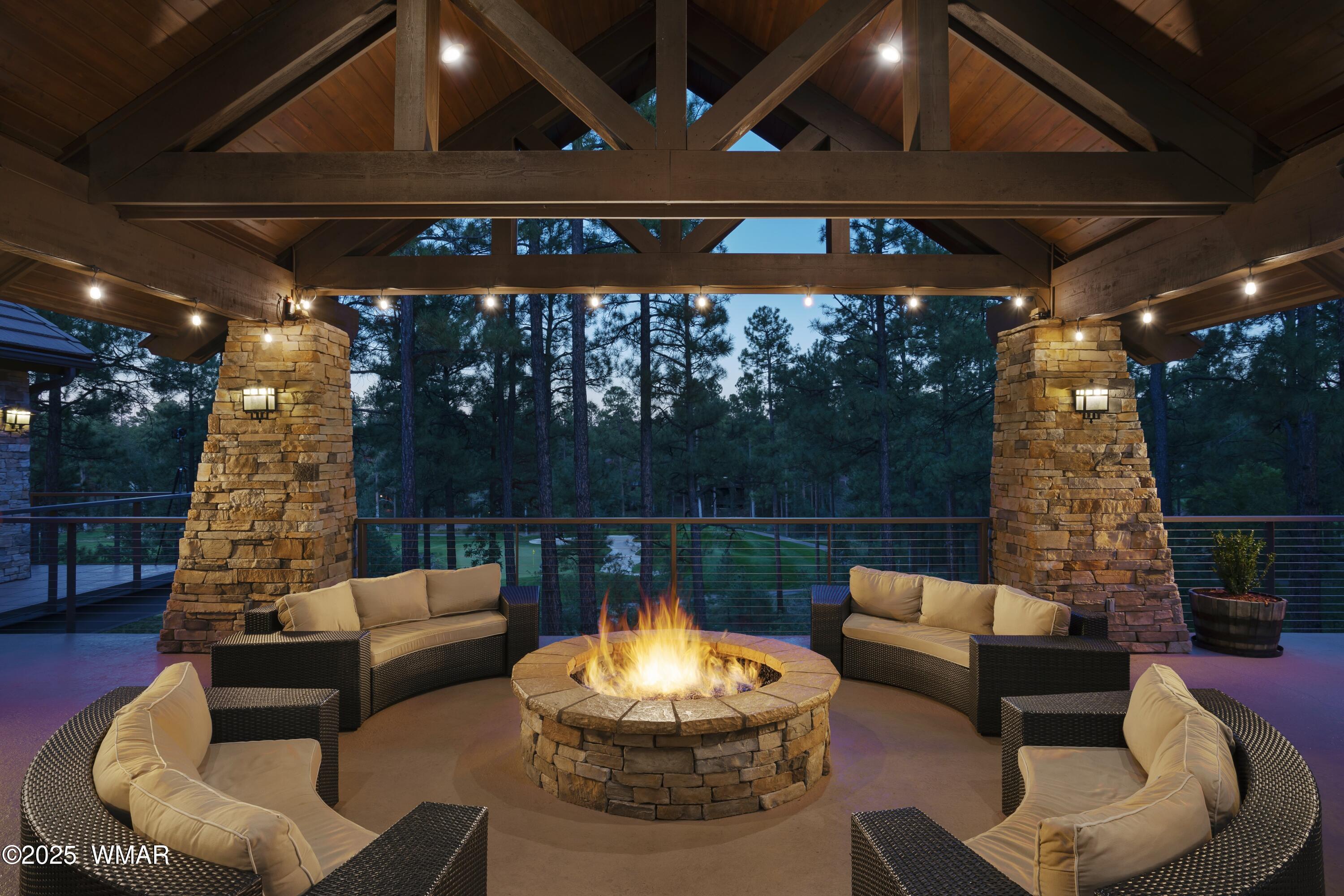 1301 Lakeside Trail