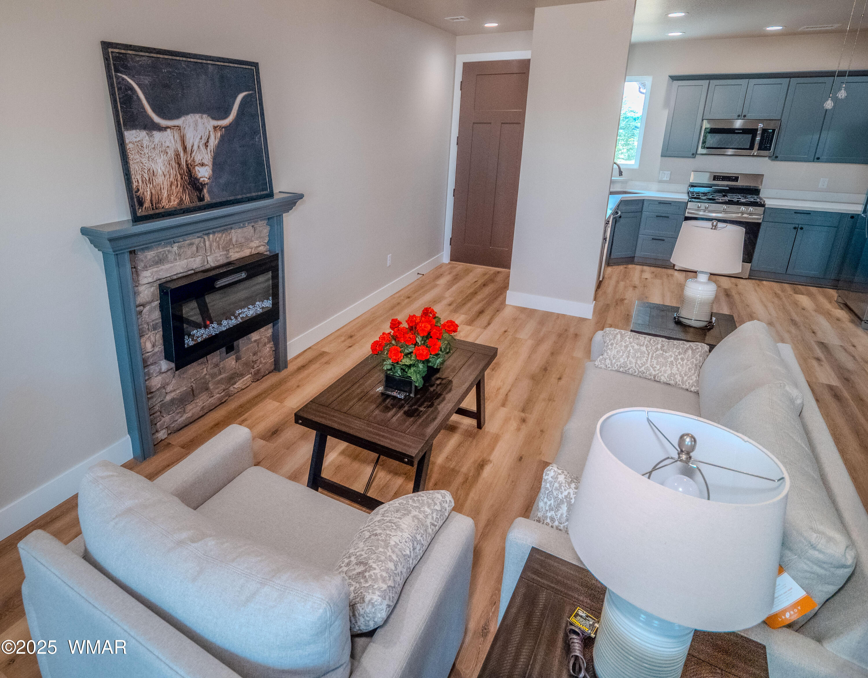 941 S Ridgeway Place