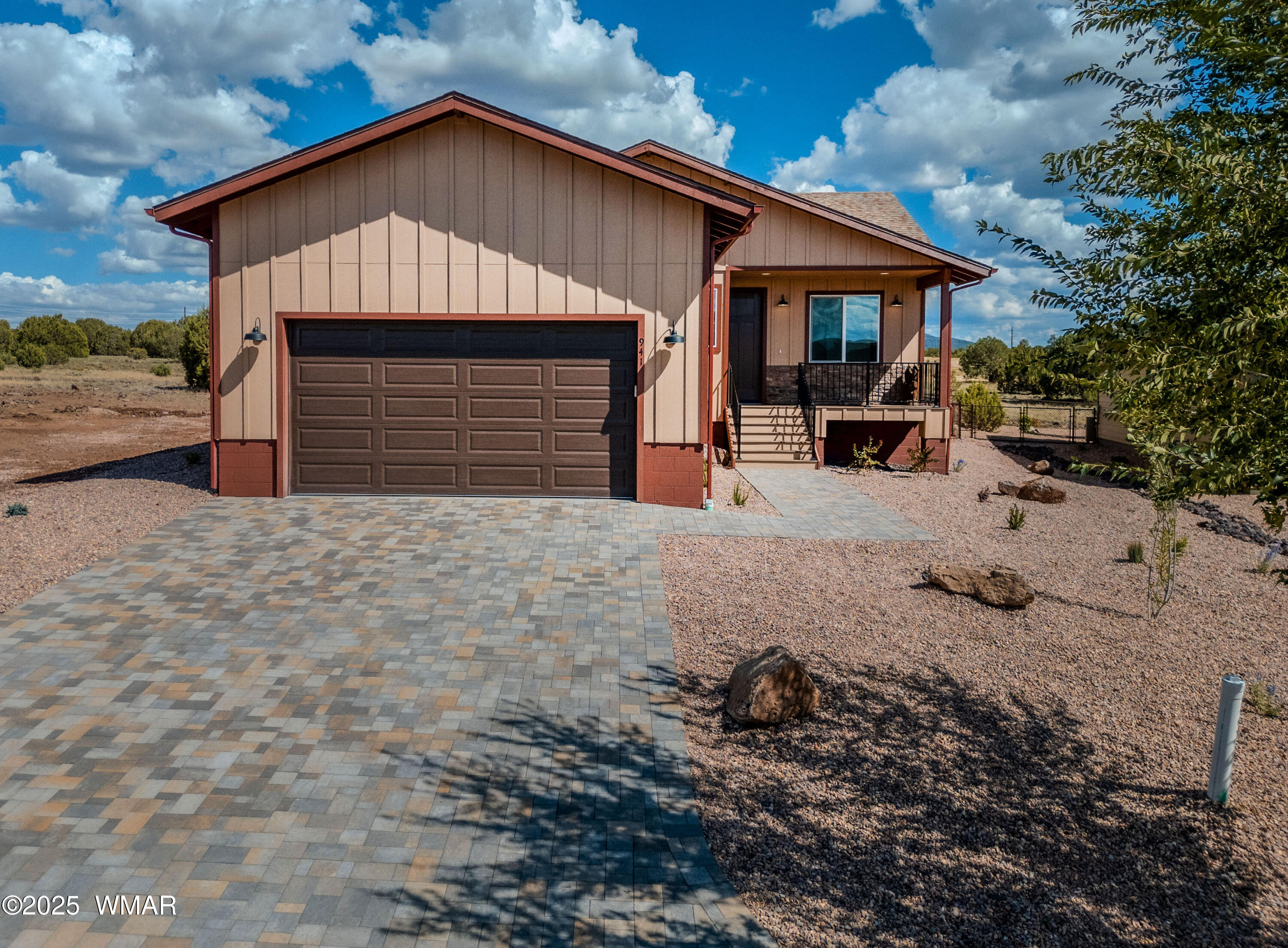 941 S Ridgeway Place