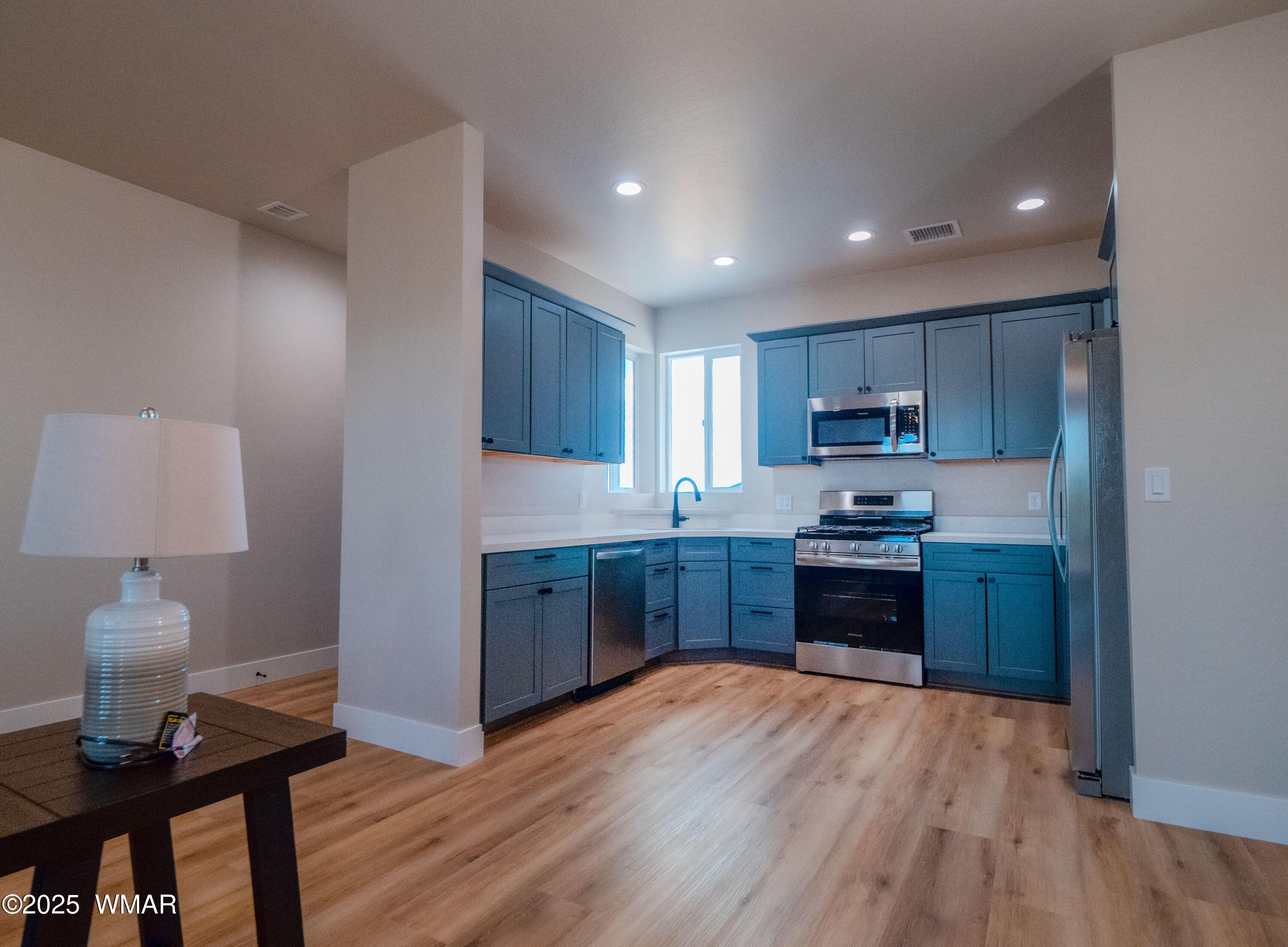 941 S Ridgeway Place